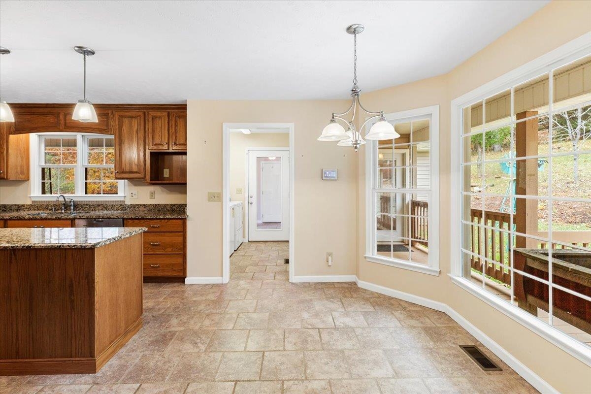 160 Cardova Drive Max Meadows VA 24360