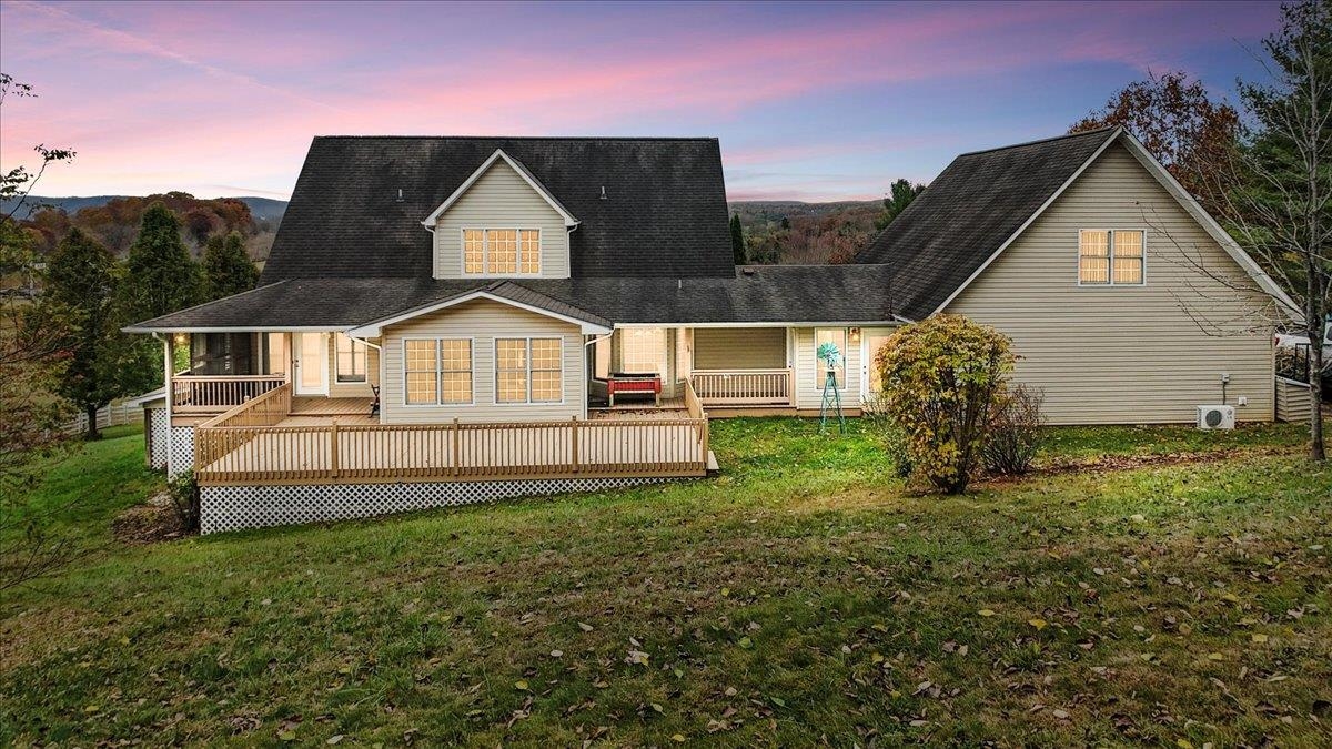 160 Cardova Drive Max Meadows VA 24360