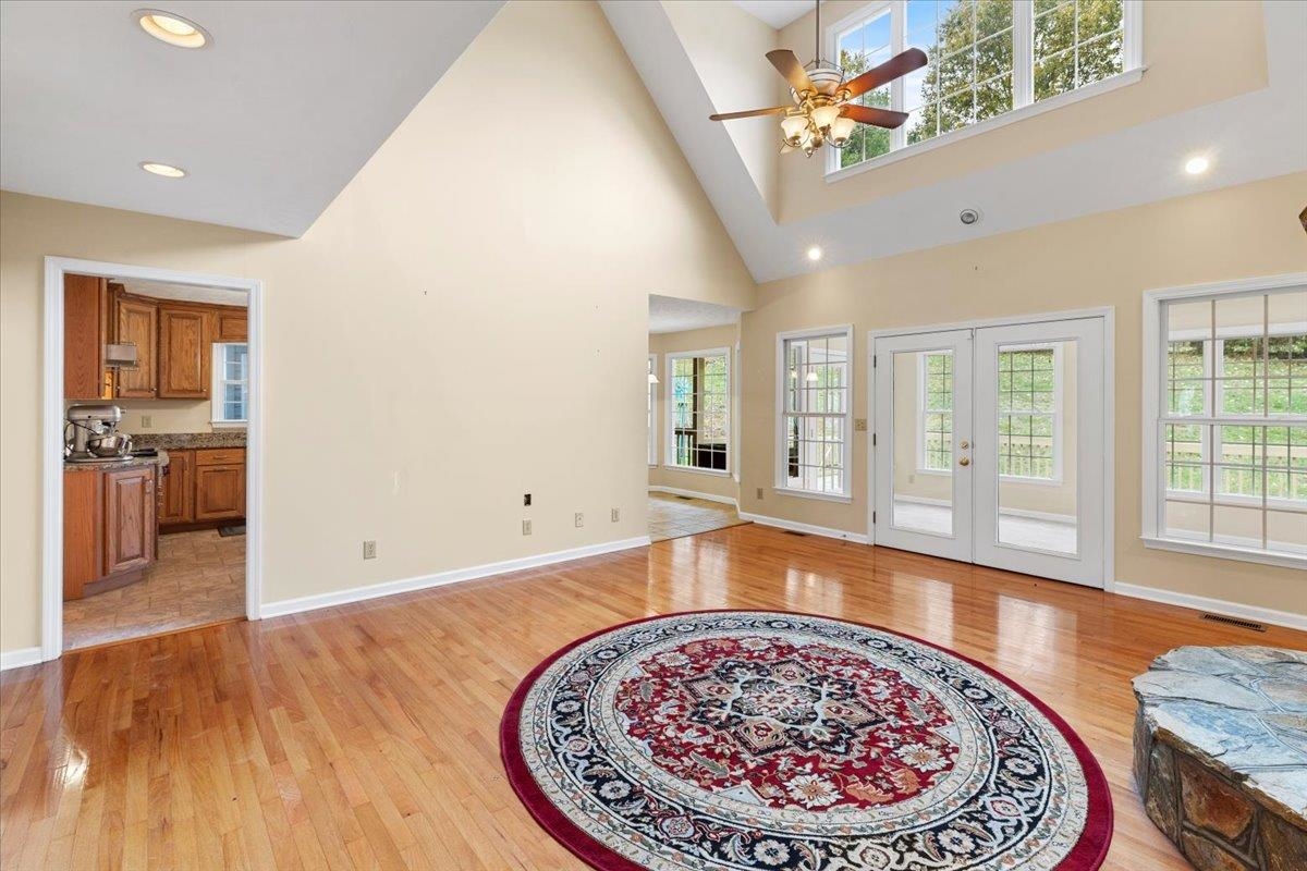 160 Cardova Drive Max Meadows VA 24360