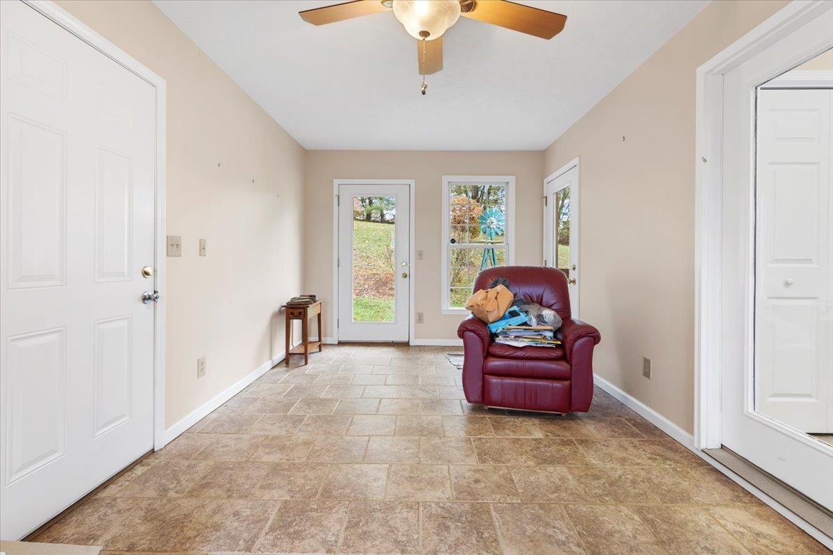 160 Cardova Drive Max Meadows VA 24360