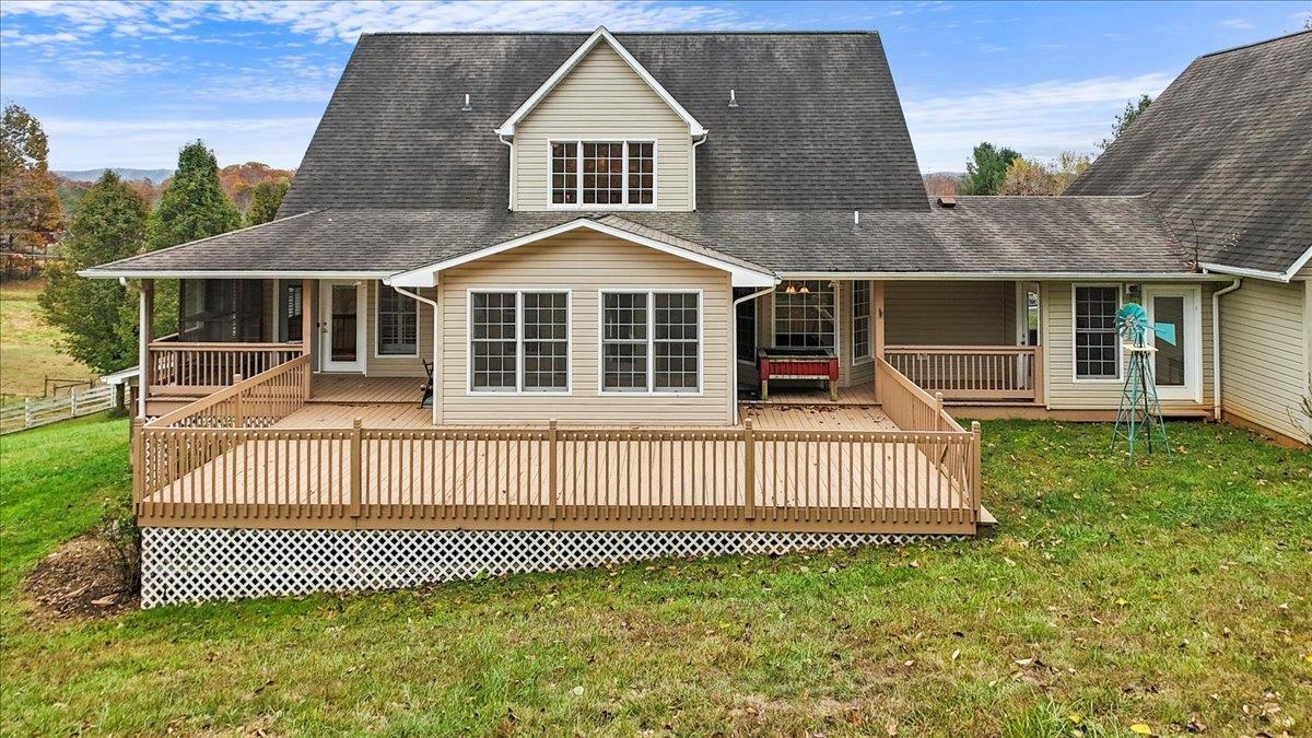 160 Cardova Drive Max Meadows VA 24360