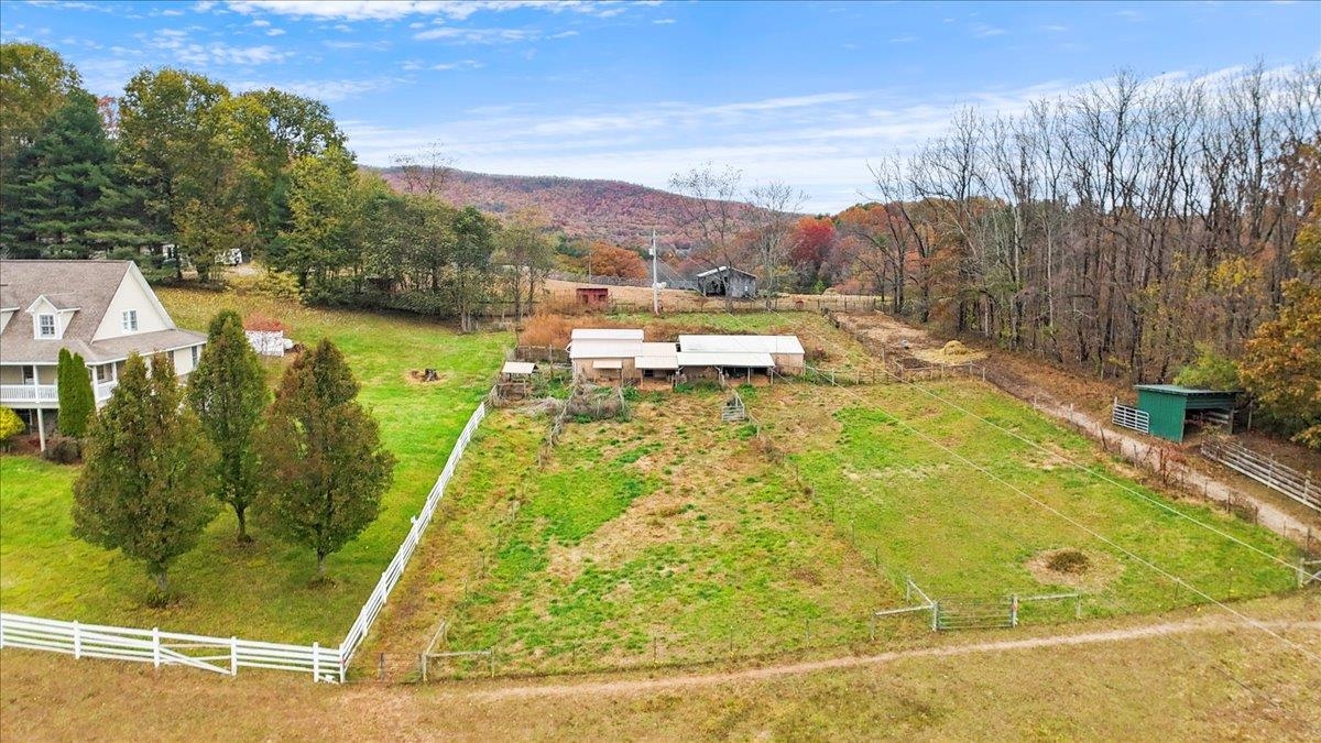 160 Cardova Drive Max Meadows VA 24360