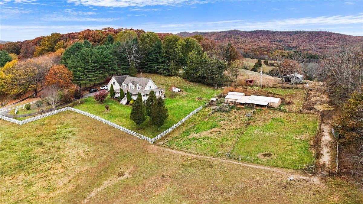 160 Cardova Drive Max Meadows VA 24360