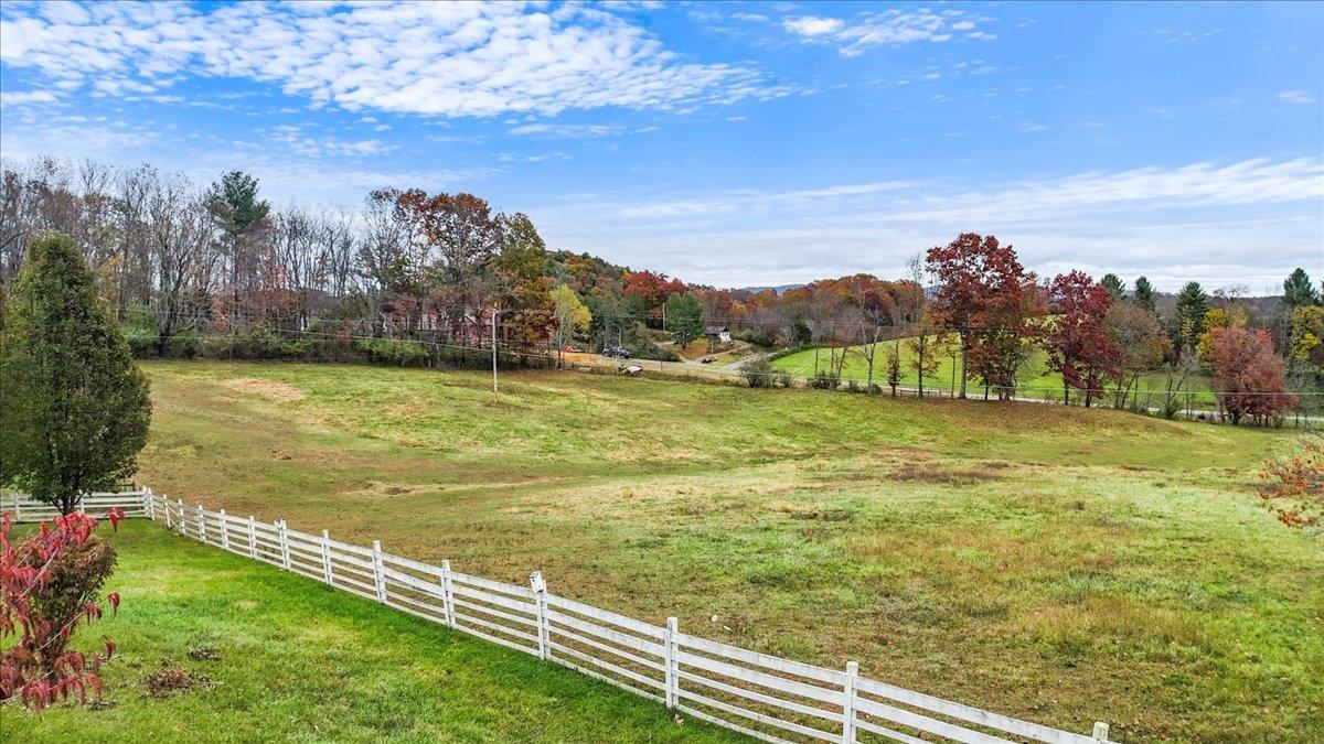 160 Cardova Drive Max Meadows VA 24360