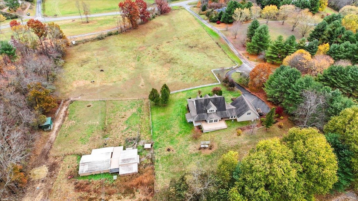 160 Cardova Drive Max Meadows VA 24360