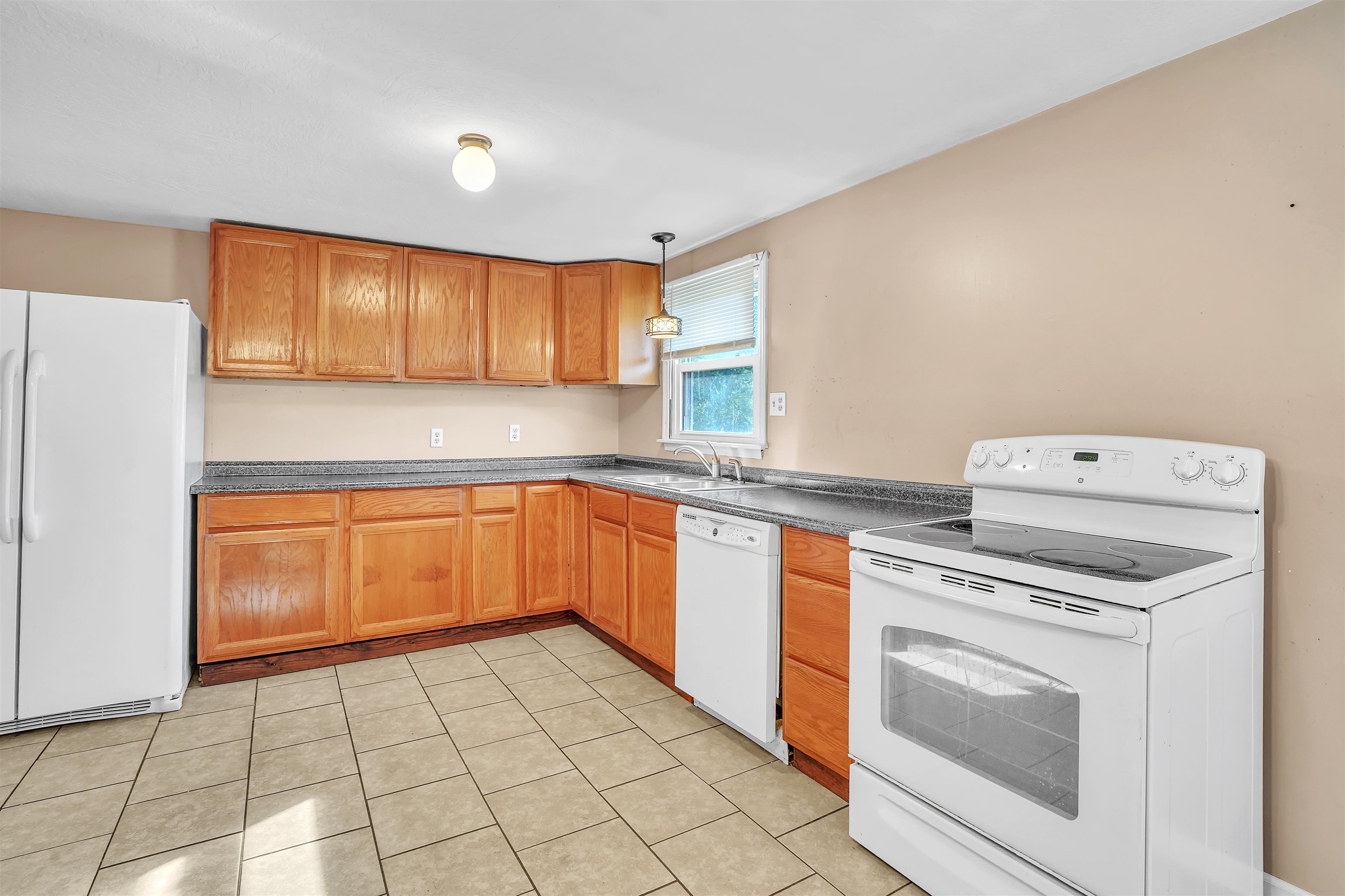 2176 Curve Road Pearisburg VA 24134