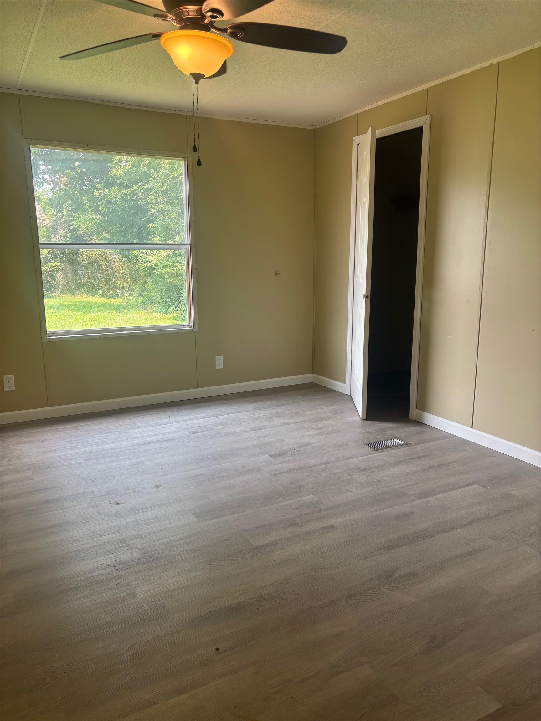 700 Walnut Avenue Pulaski VA 24301