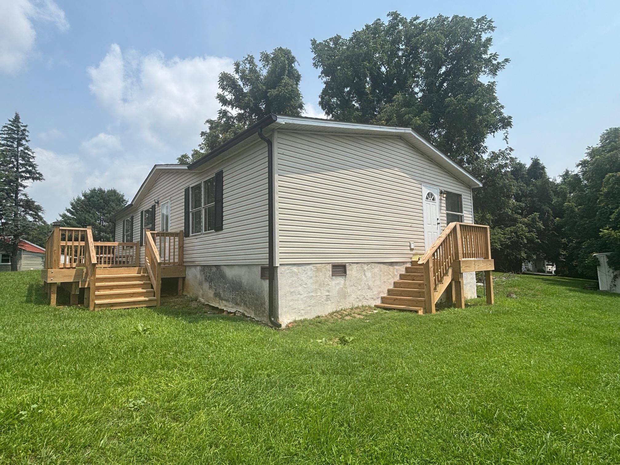 700 Walnut Avenue Pulaski VA 24301