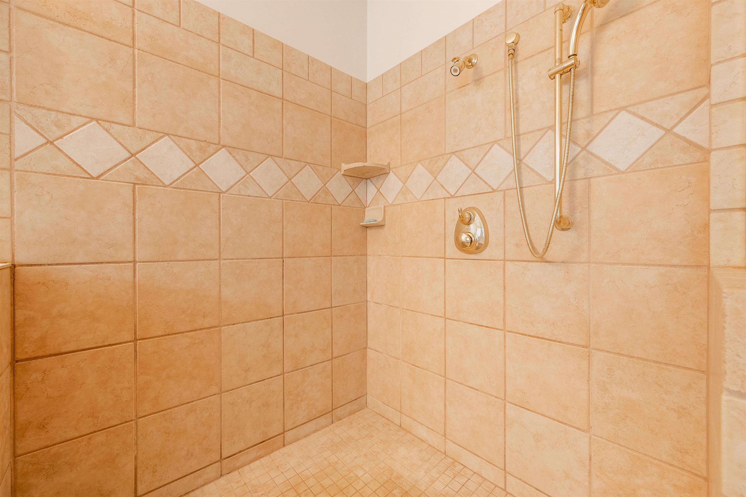 120 River Ridge Drive Pearisburg VA 24134
