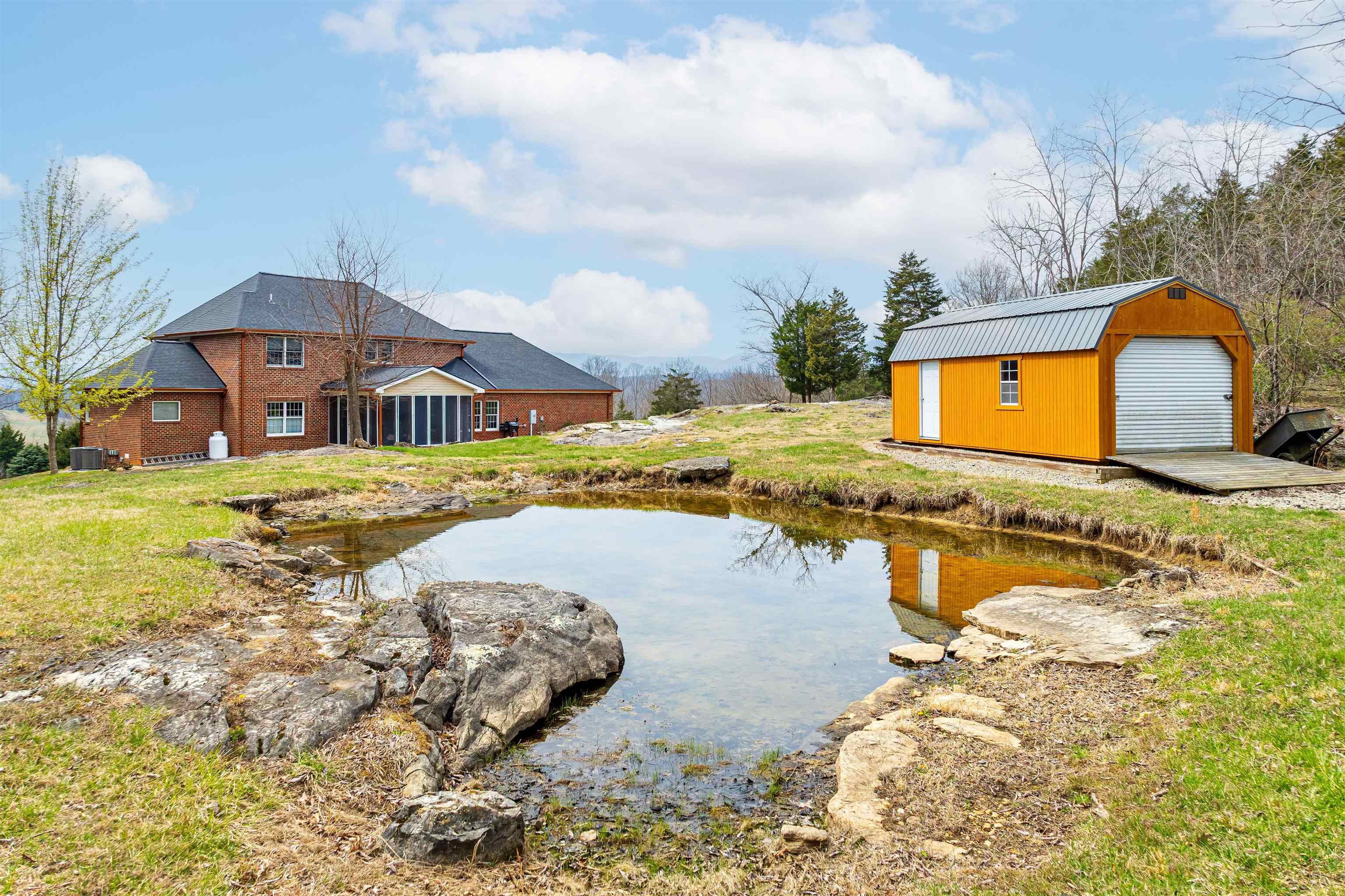 120 River Ridge Drive Pearisburg VA 24134