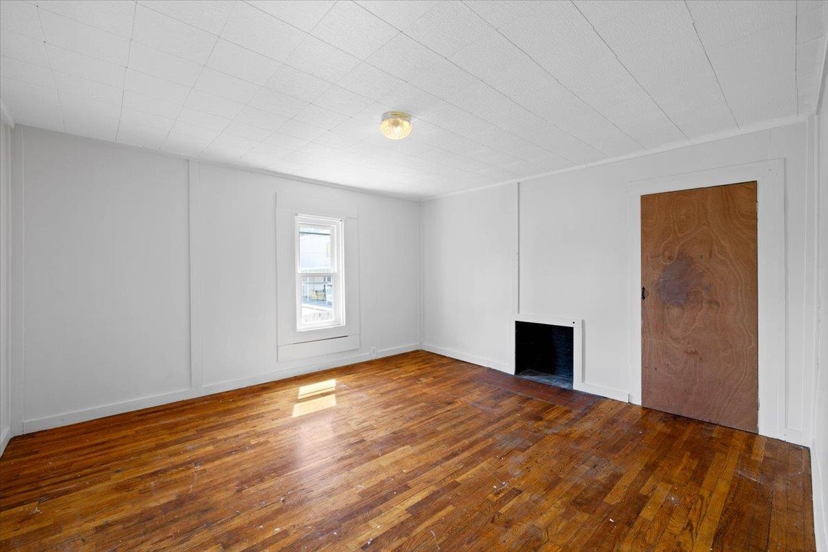 806 Church Avenue Pearisburg VA 24134