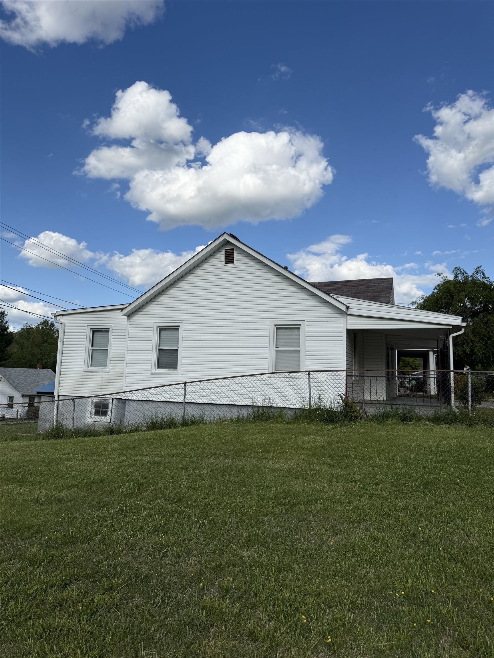 1659 Dora Highway Pulaski VA 24301