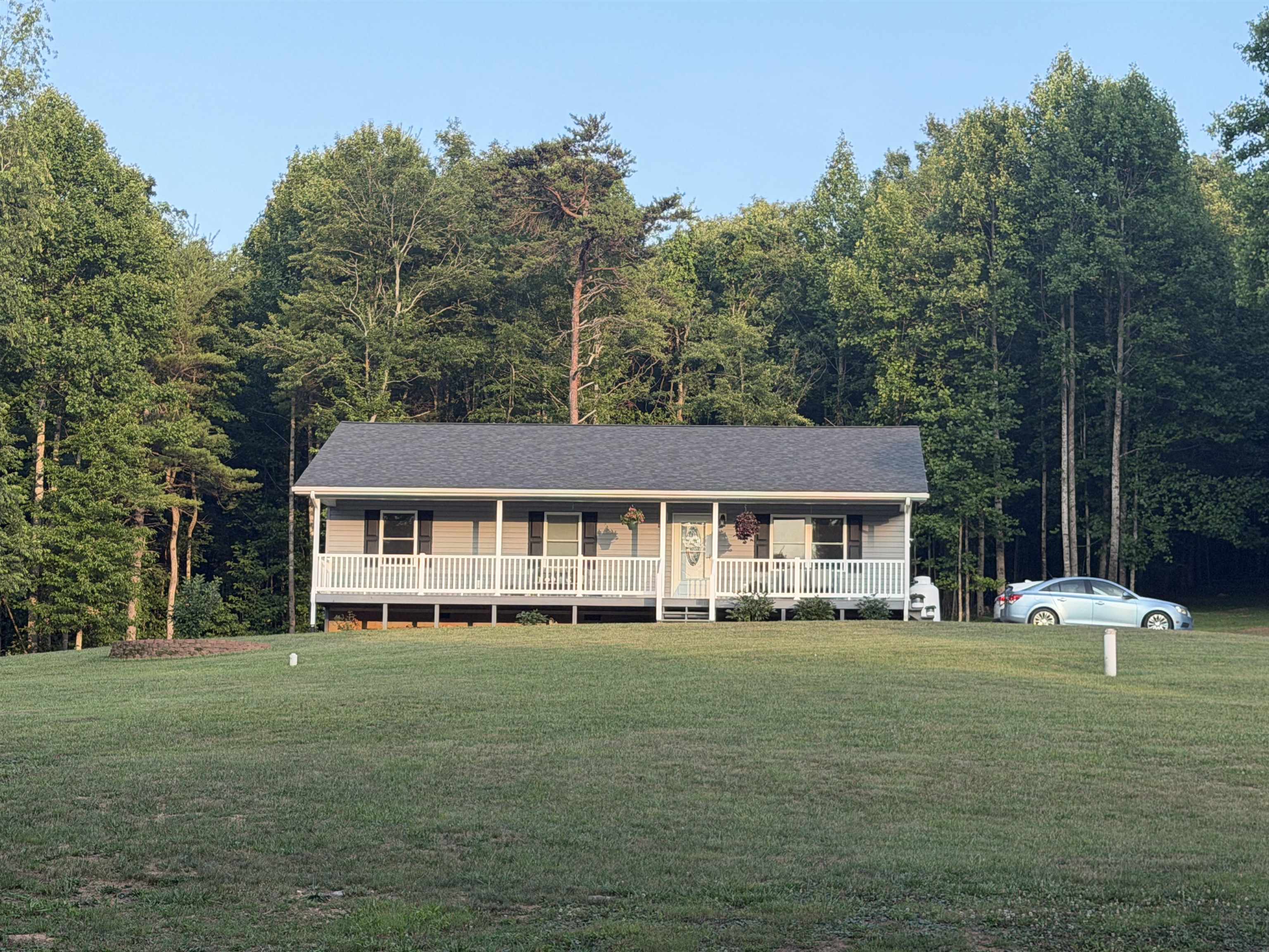 4646 Franklin Pike Floyd VA 24091