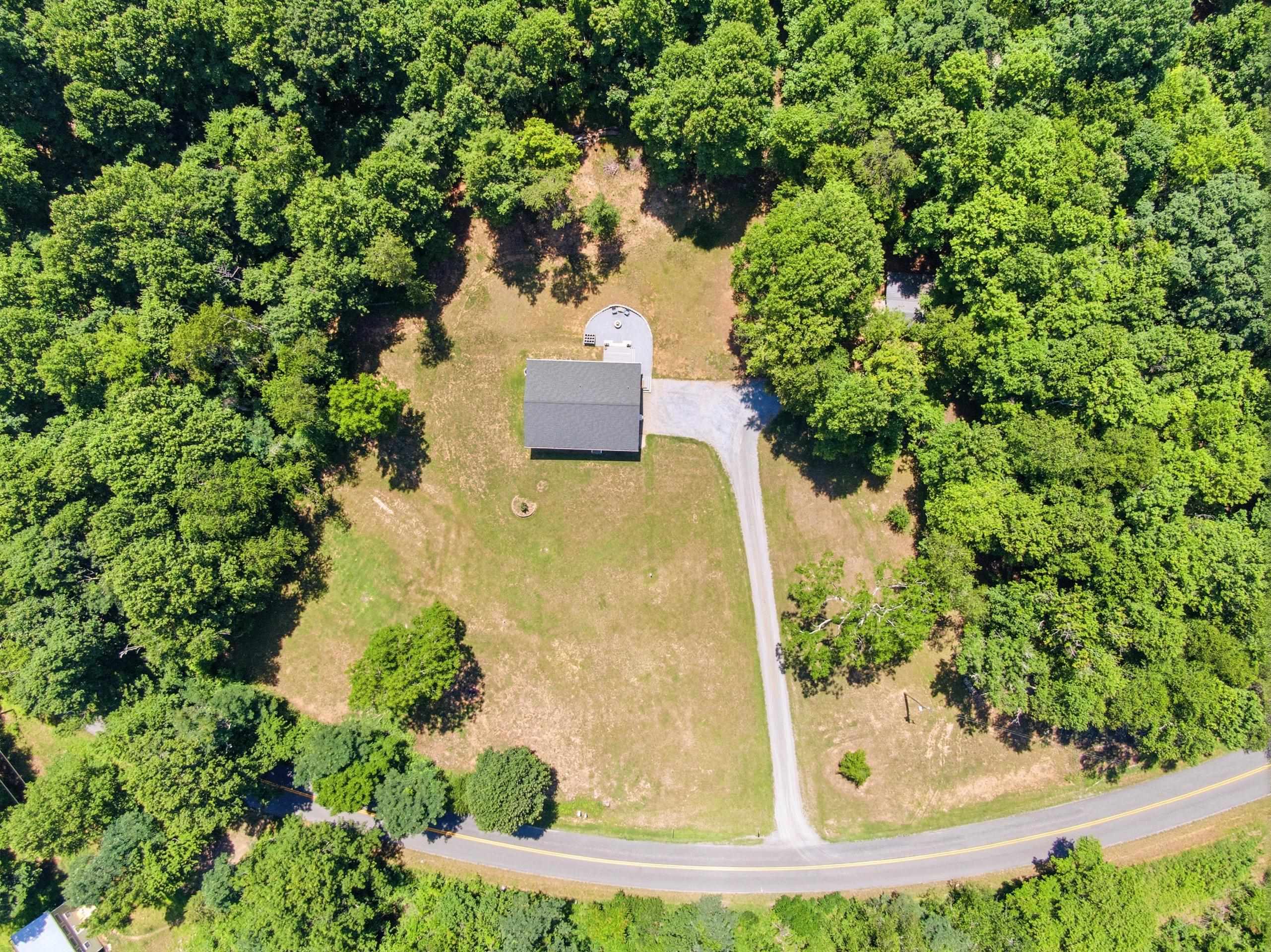 4646 Franklin Pike Floyd VA 24091