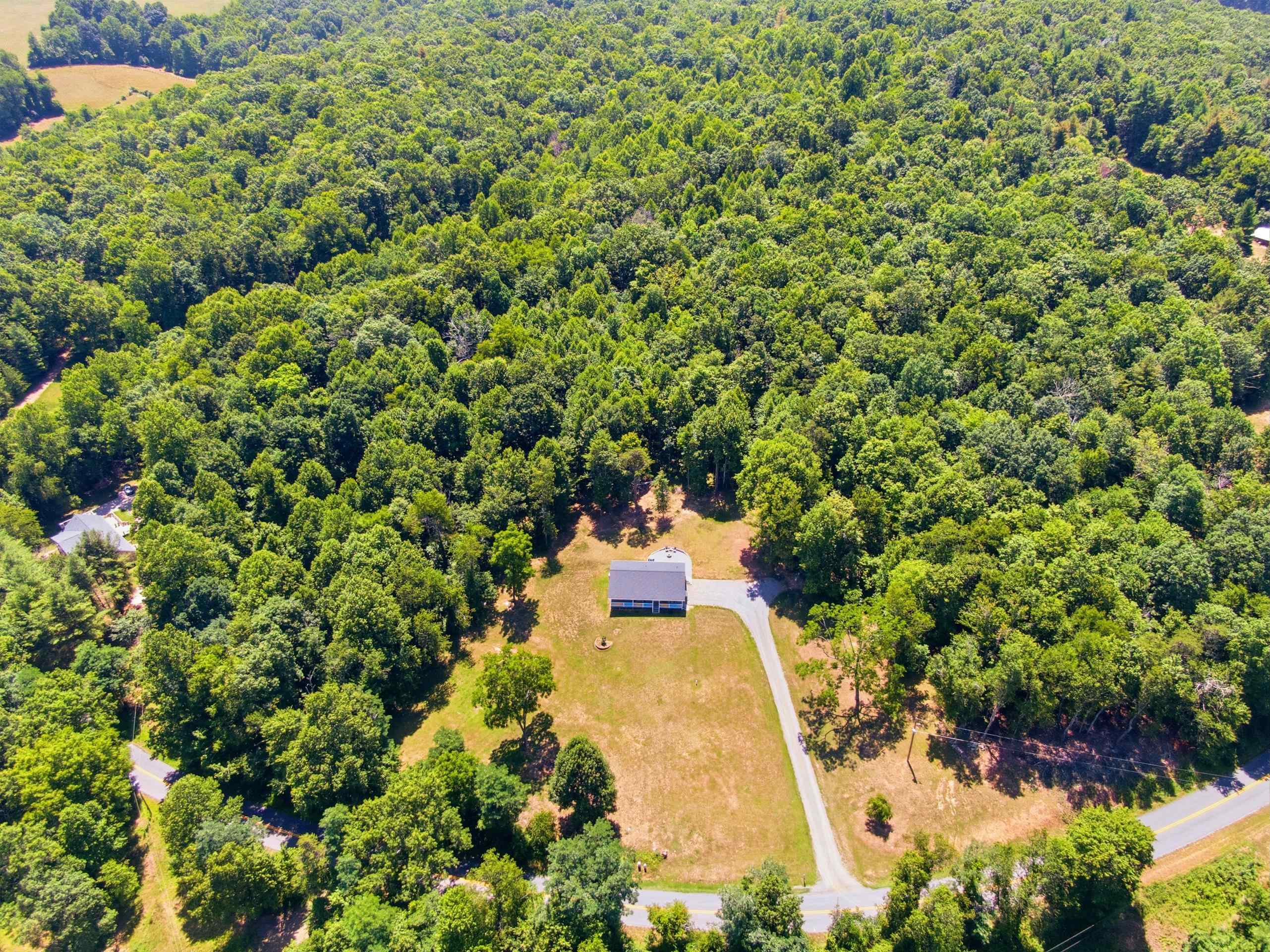4646 Franklin Pike Floyd VA 24091