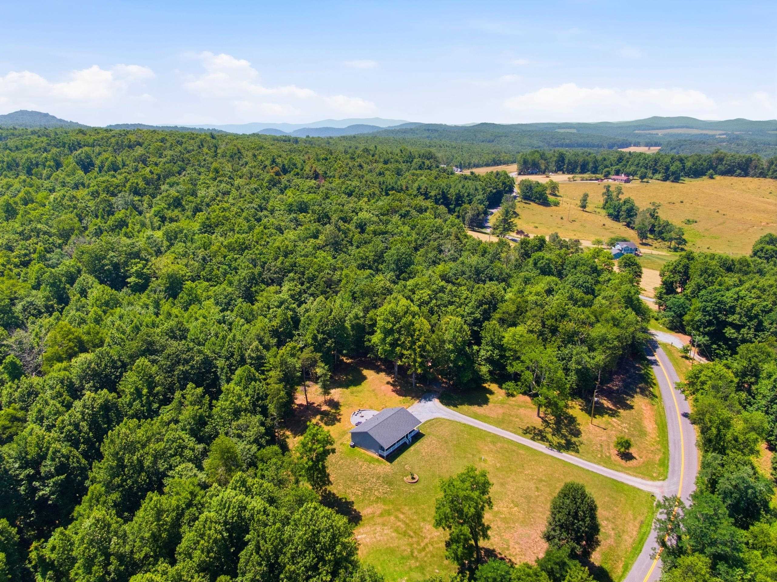 4646 Franklin Pike Floyd VA 24091