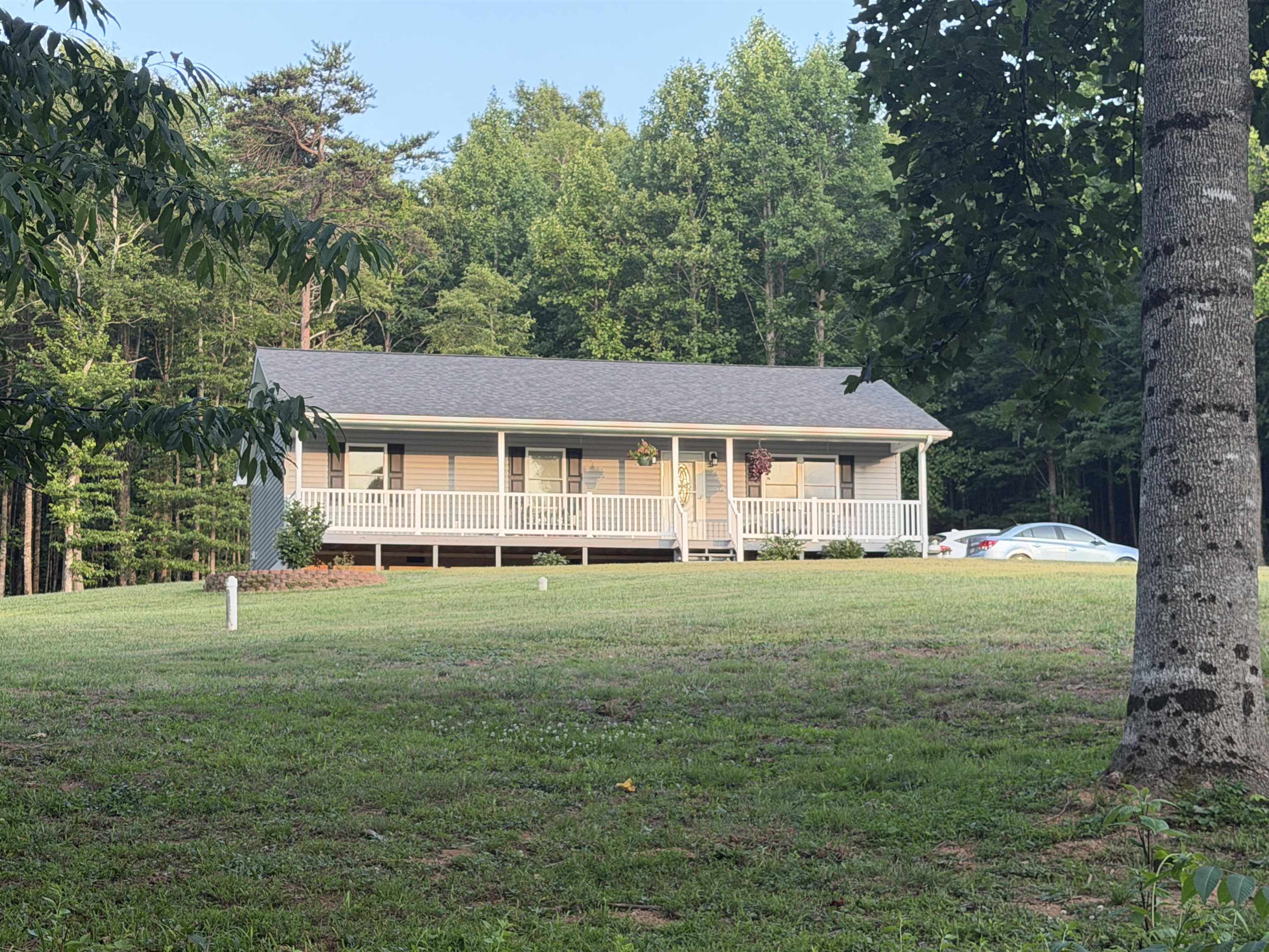 4646 Franklin Pike Floyd VA 24091