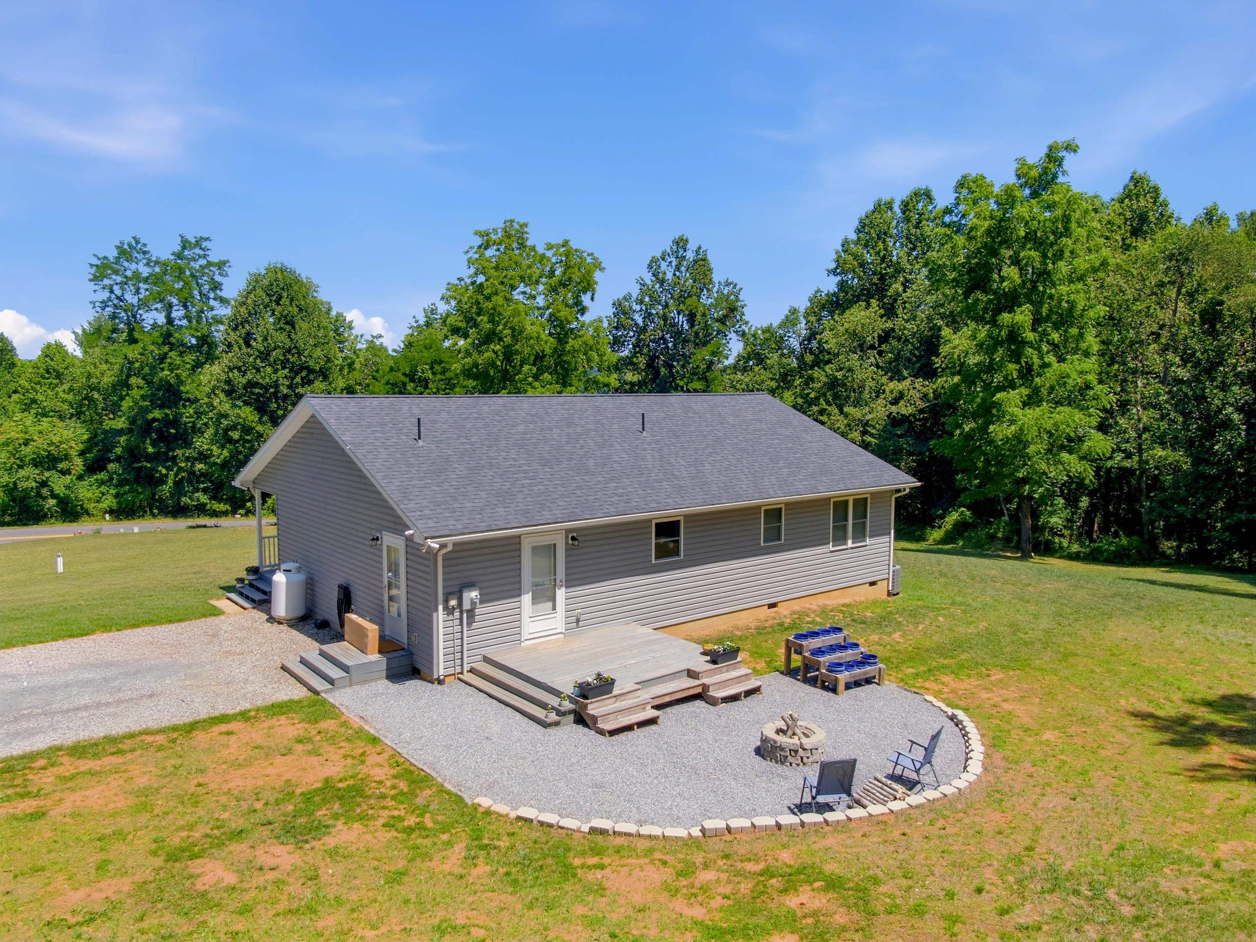4646 Franklin Pike Floyd VA 24091