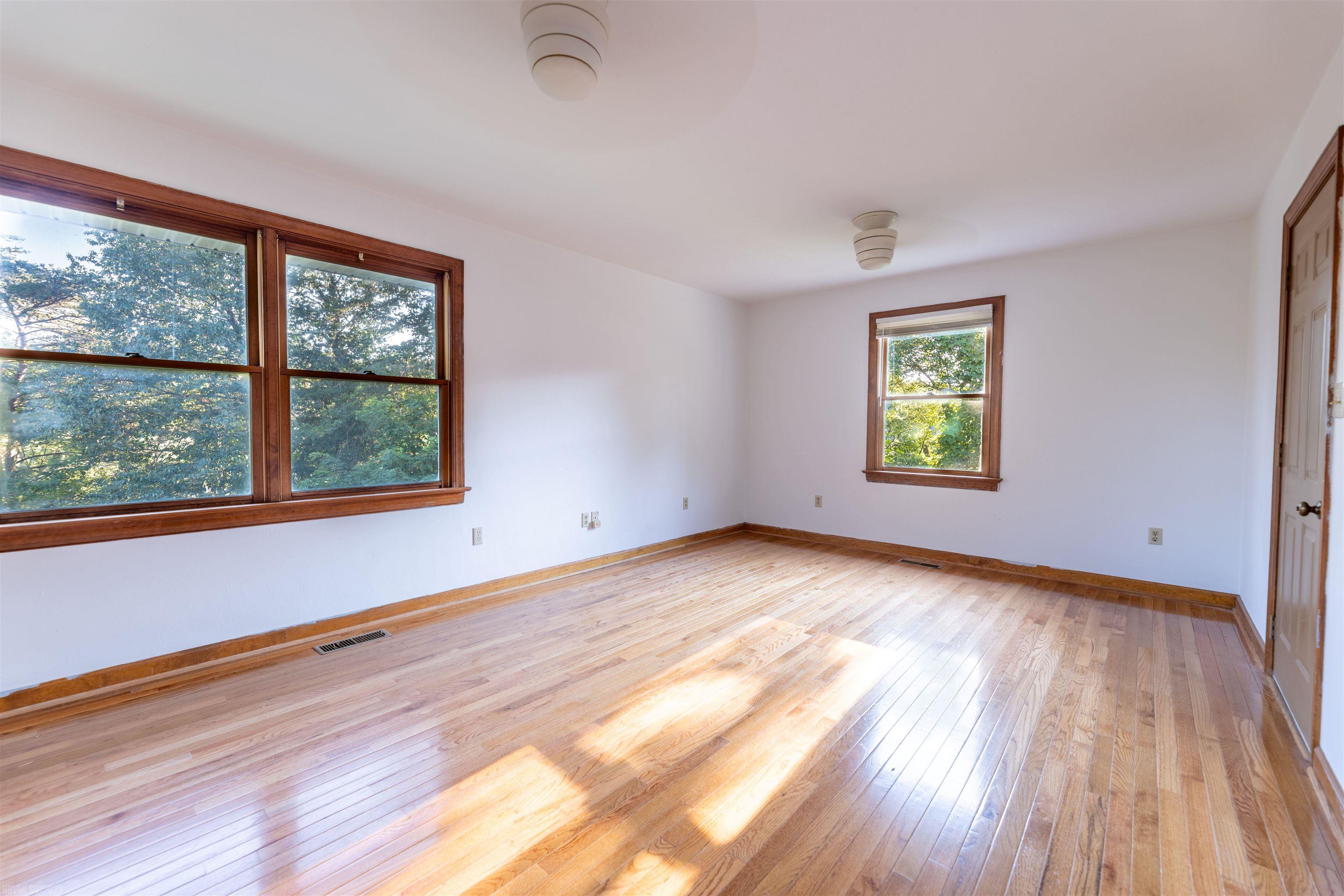 4901 Glenvar Hights Boulevard Salem VA 24153