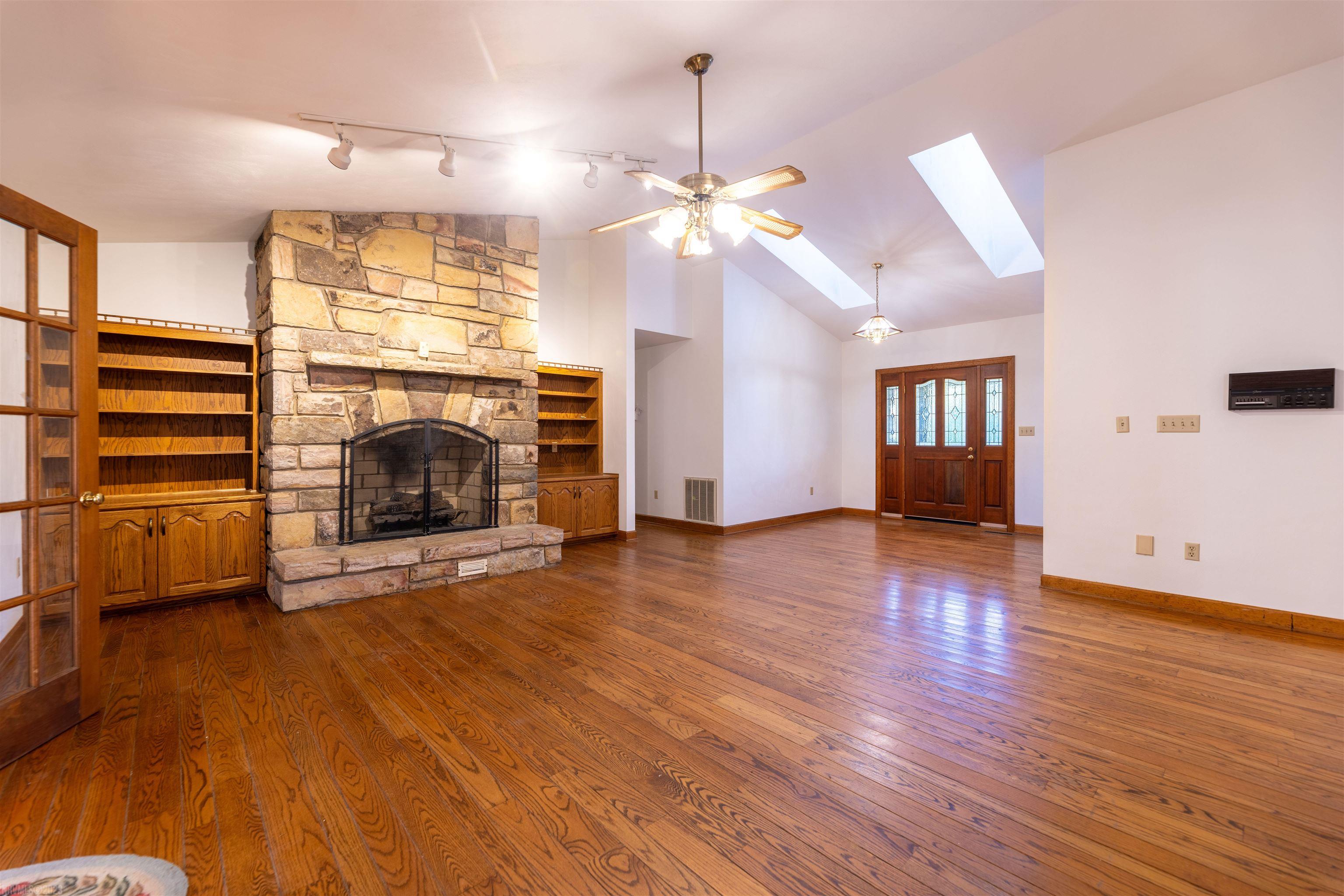 4901 Glenvar Hights Boulevard Salem VA 24153