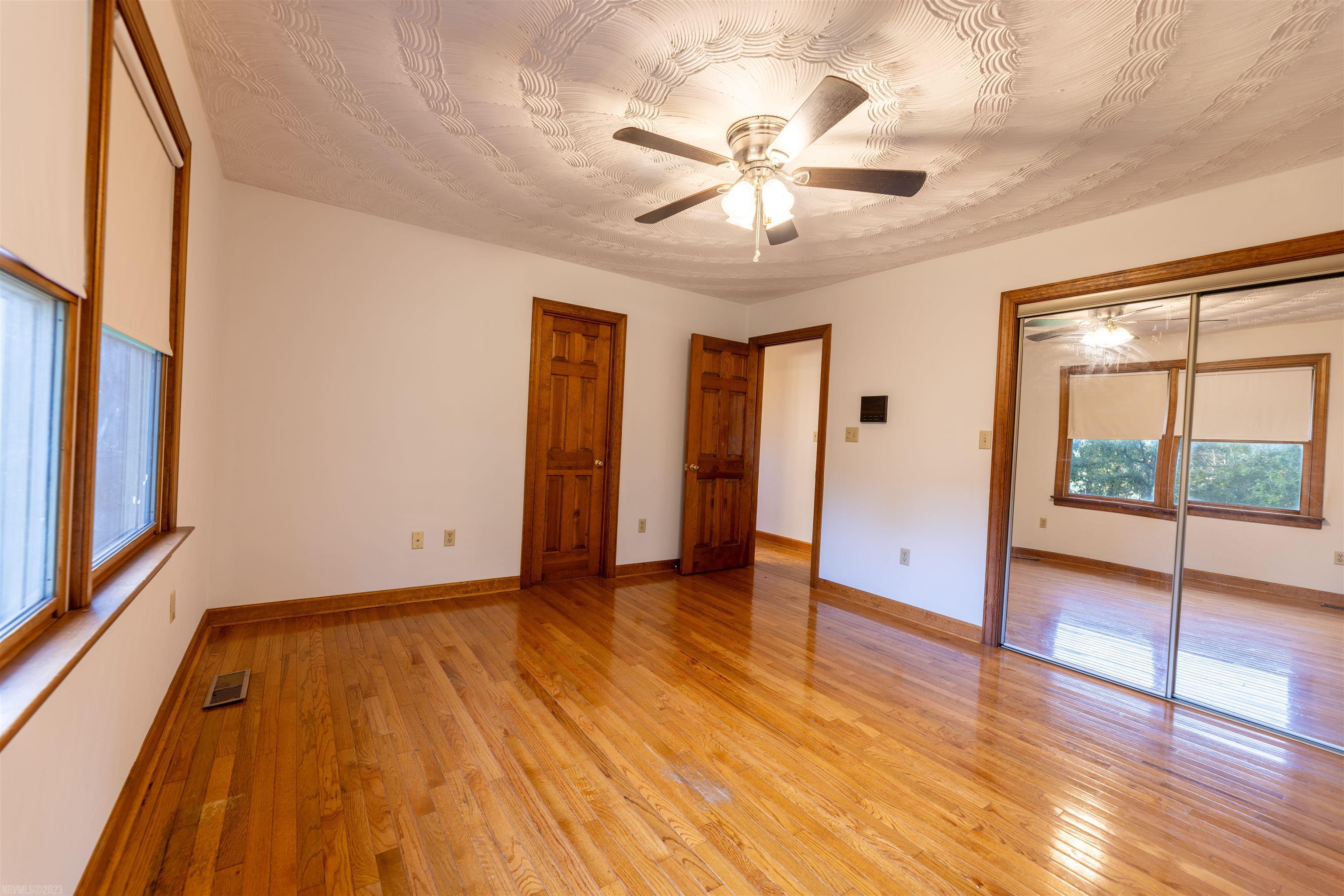 4901 Glenvar Hights Boulevard Salem VA 24153