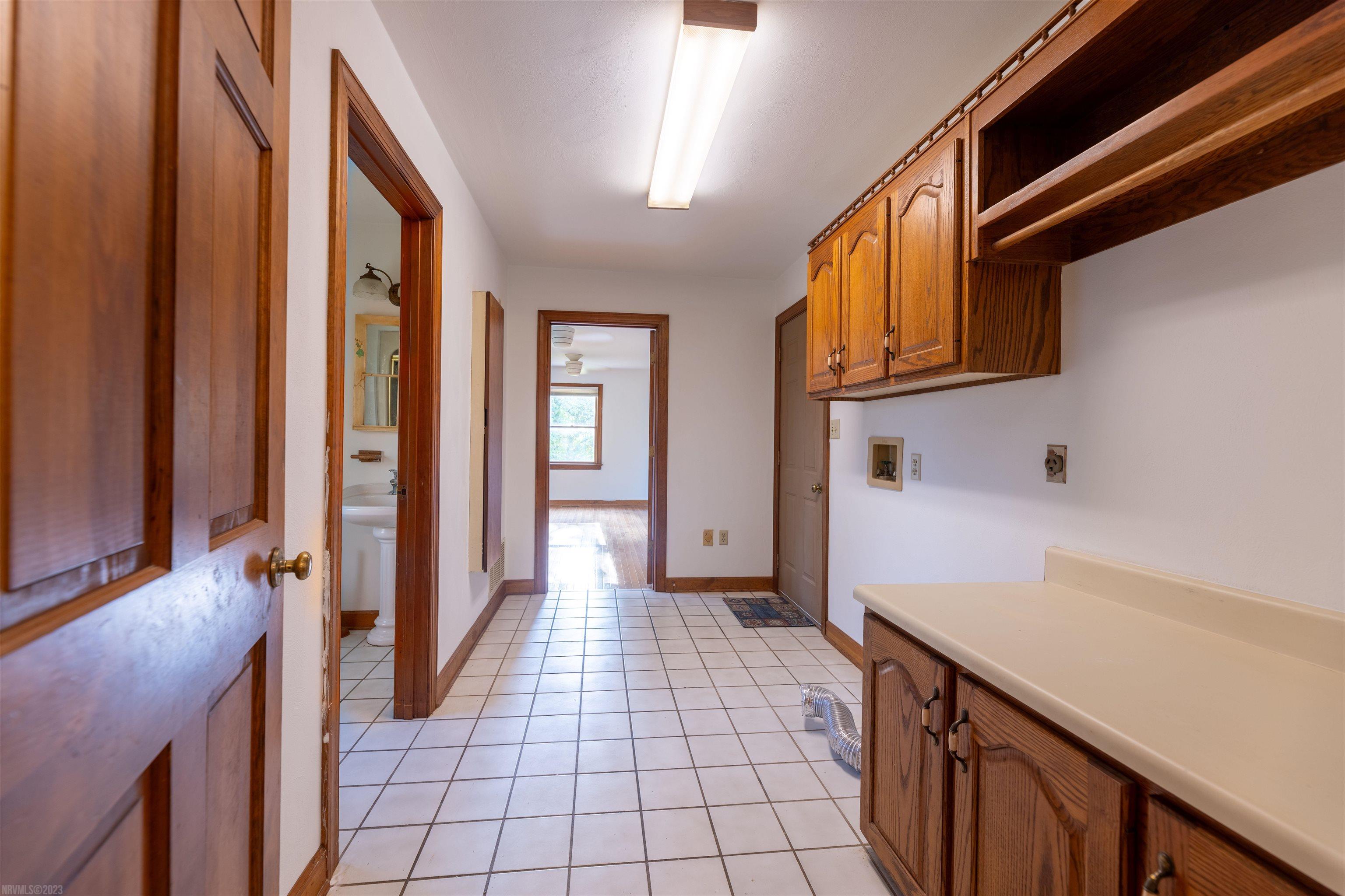 4901 Glenvar Hights Boulevard Salem VA 24153