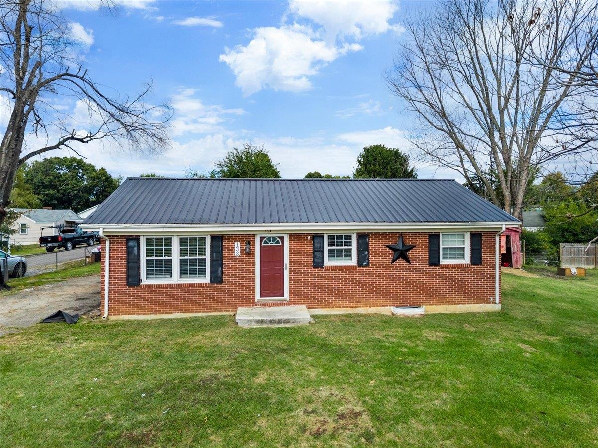 133 West Avenue Dublin VA 24084