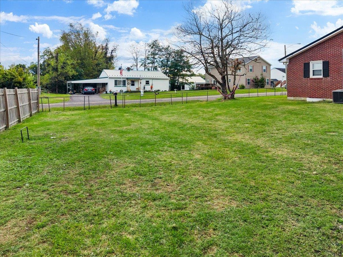133 West Avenue Dublin VA 24084