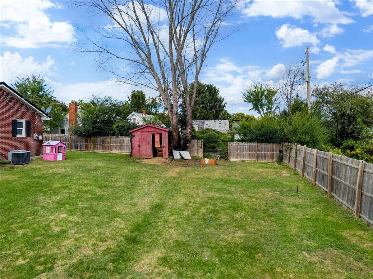 133 West Avenue Dublin VA 24084