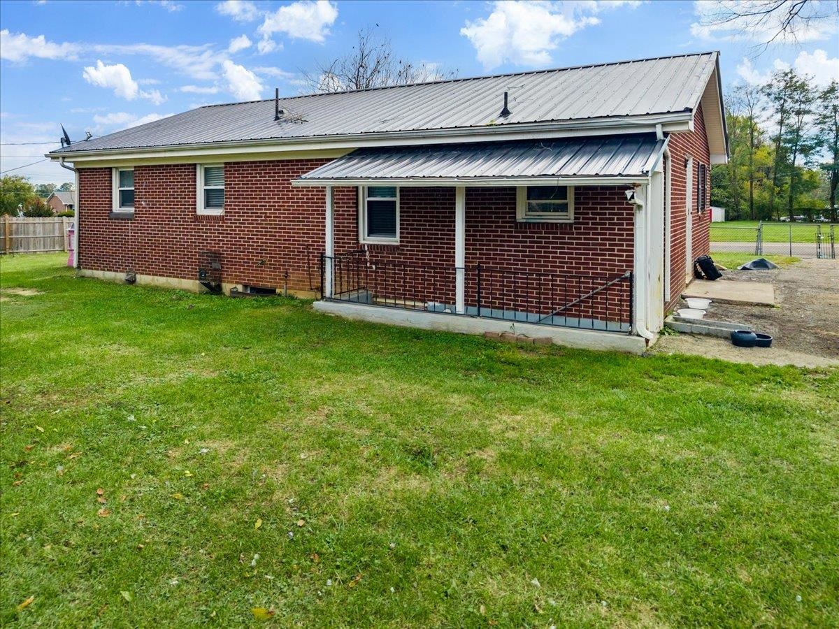 133 West Avenue Dublin VA 24084