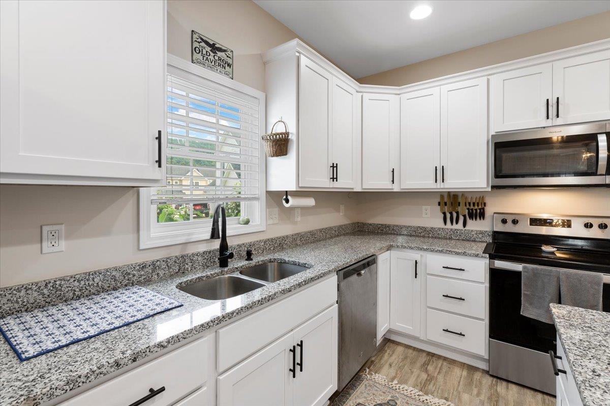 335 Bernies Way Elliston VA 24087