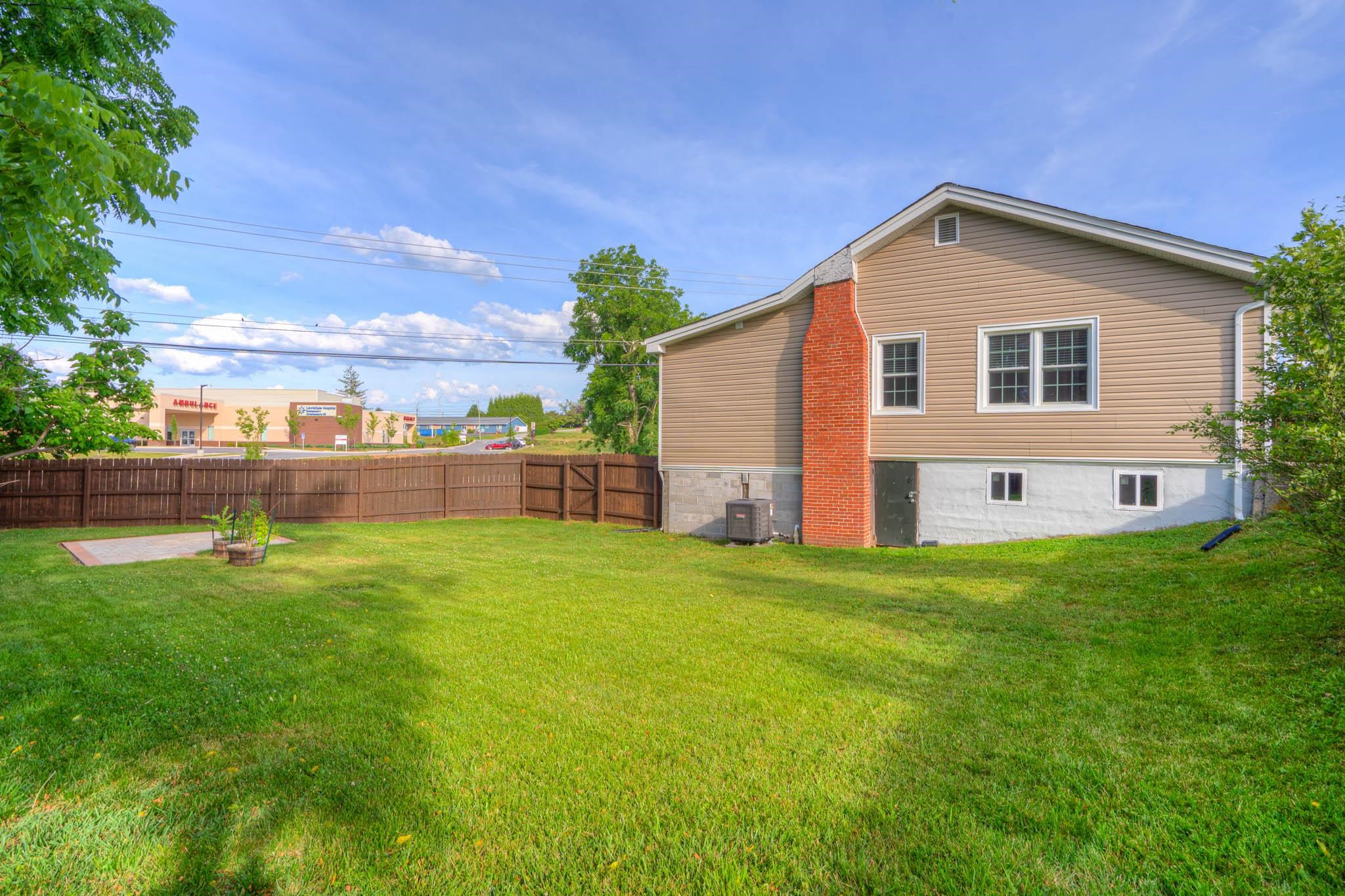 1215 Moose Drive Christiansburg VA 24073