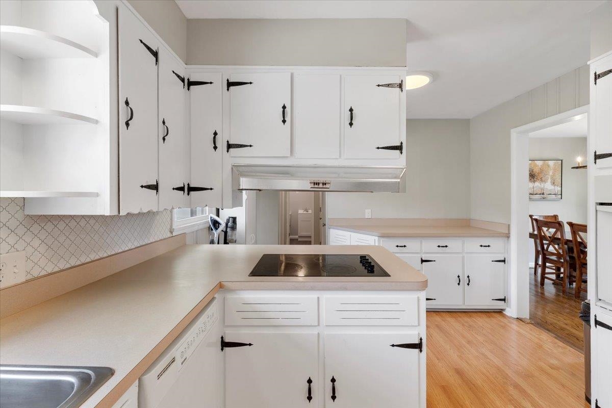 103 Riverview Street Pembroke VA 24136