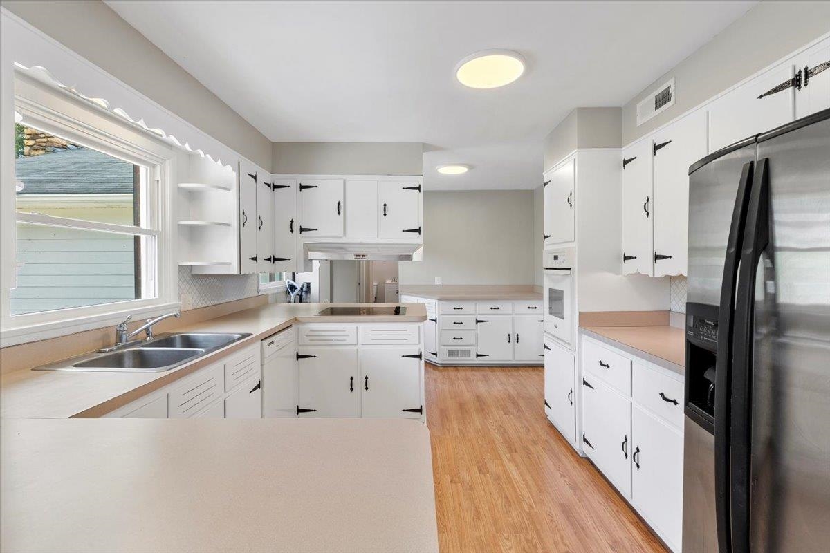 103 Riverview Street Pembroke VA 24136