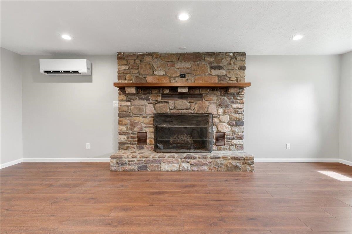 103 Riverview Street Pembroke VA 24136