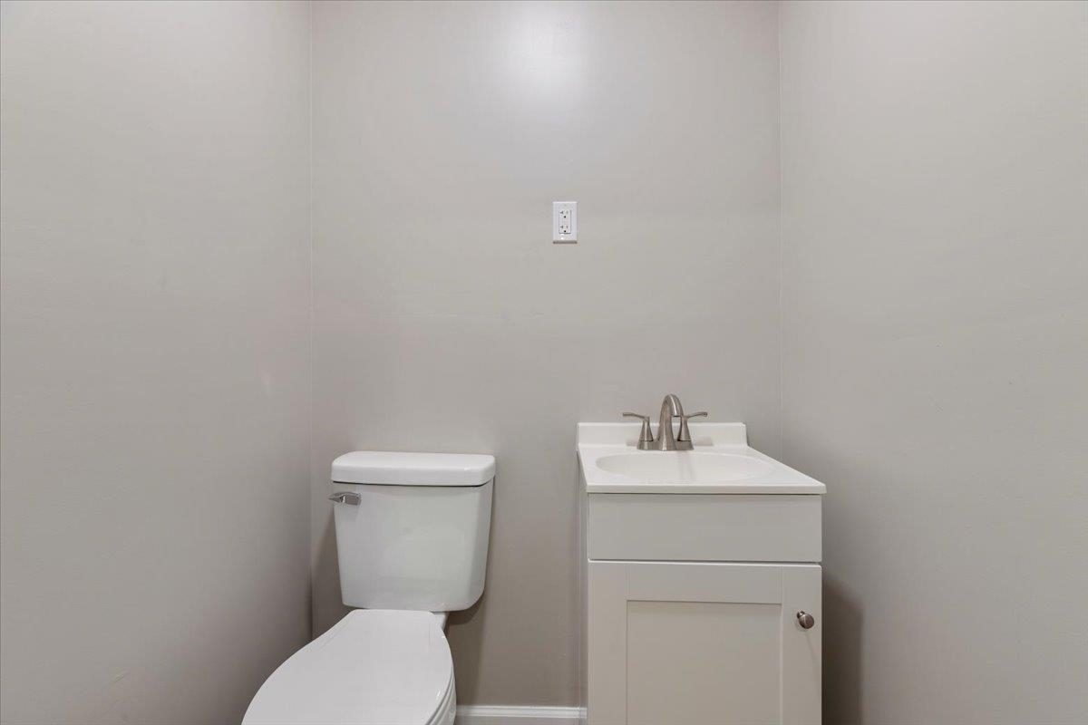 103 Riverview Street Pembroke VA 24136