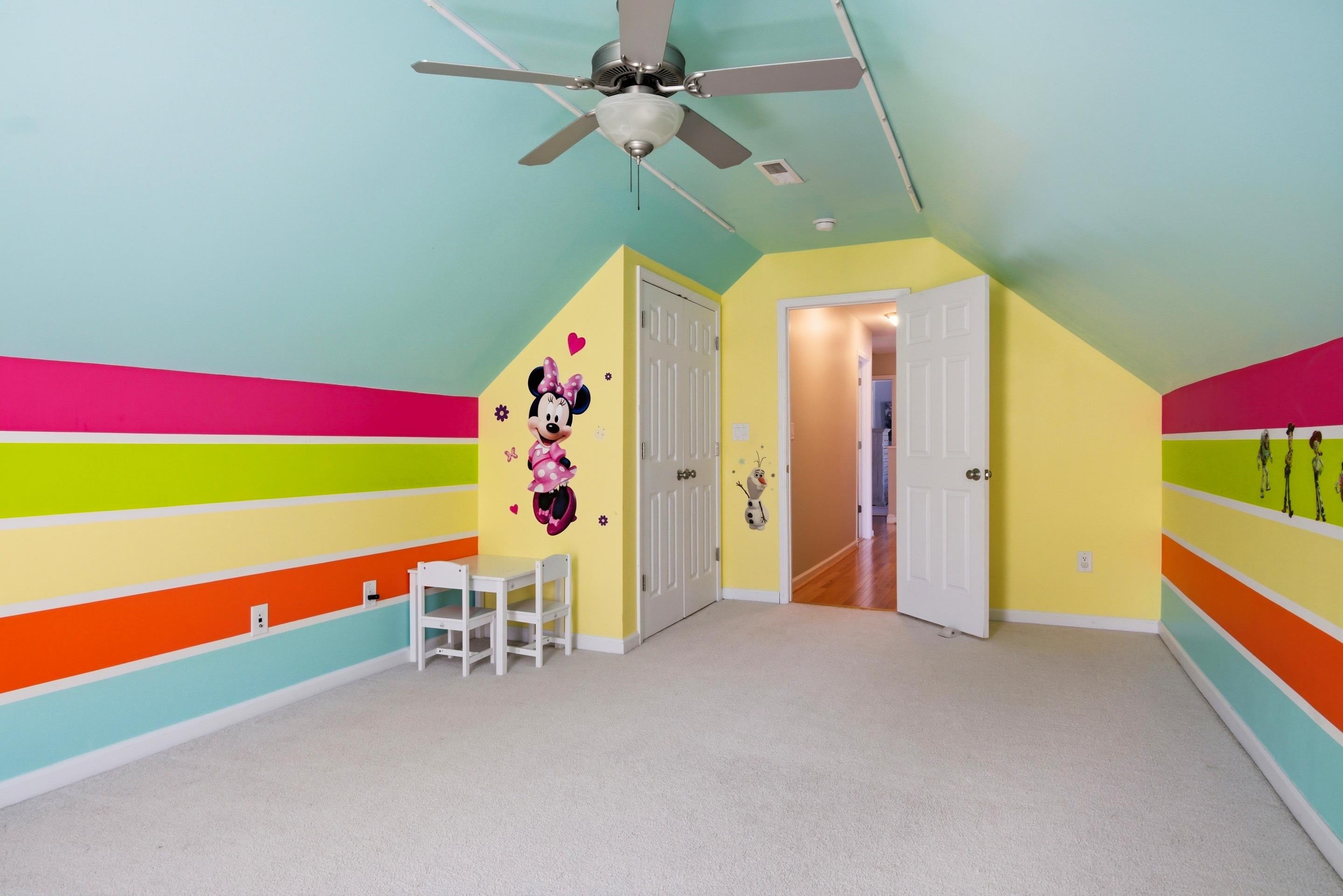 5 King Charles Court NW Christiansburg VA 24073