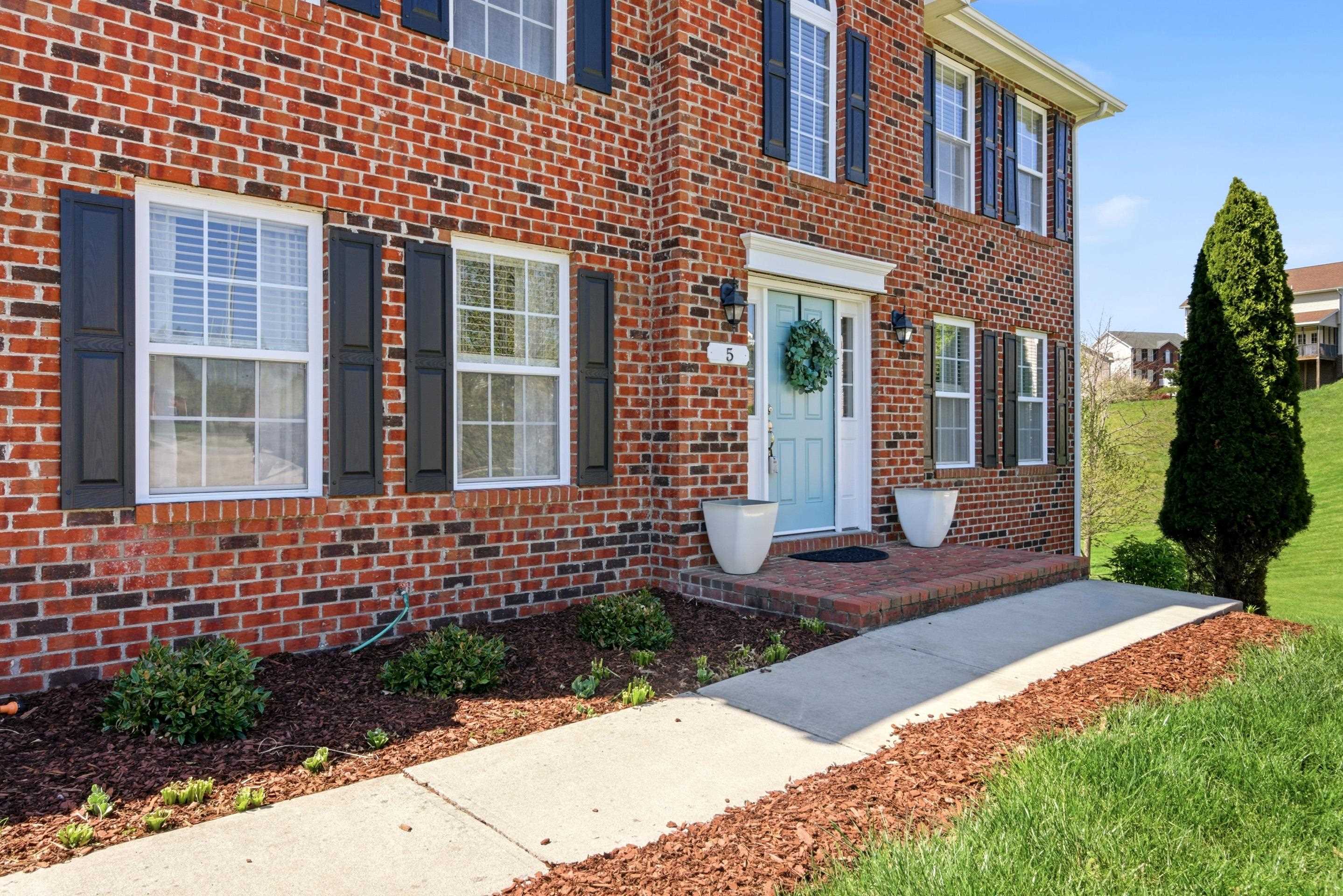 5 King Charles Court NW Christiansburg VA 24073