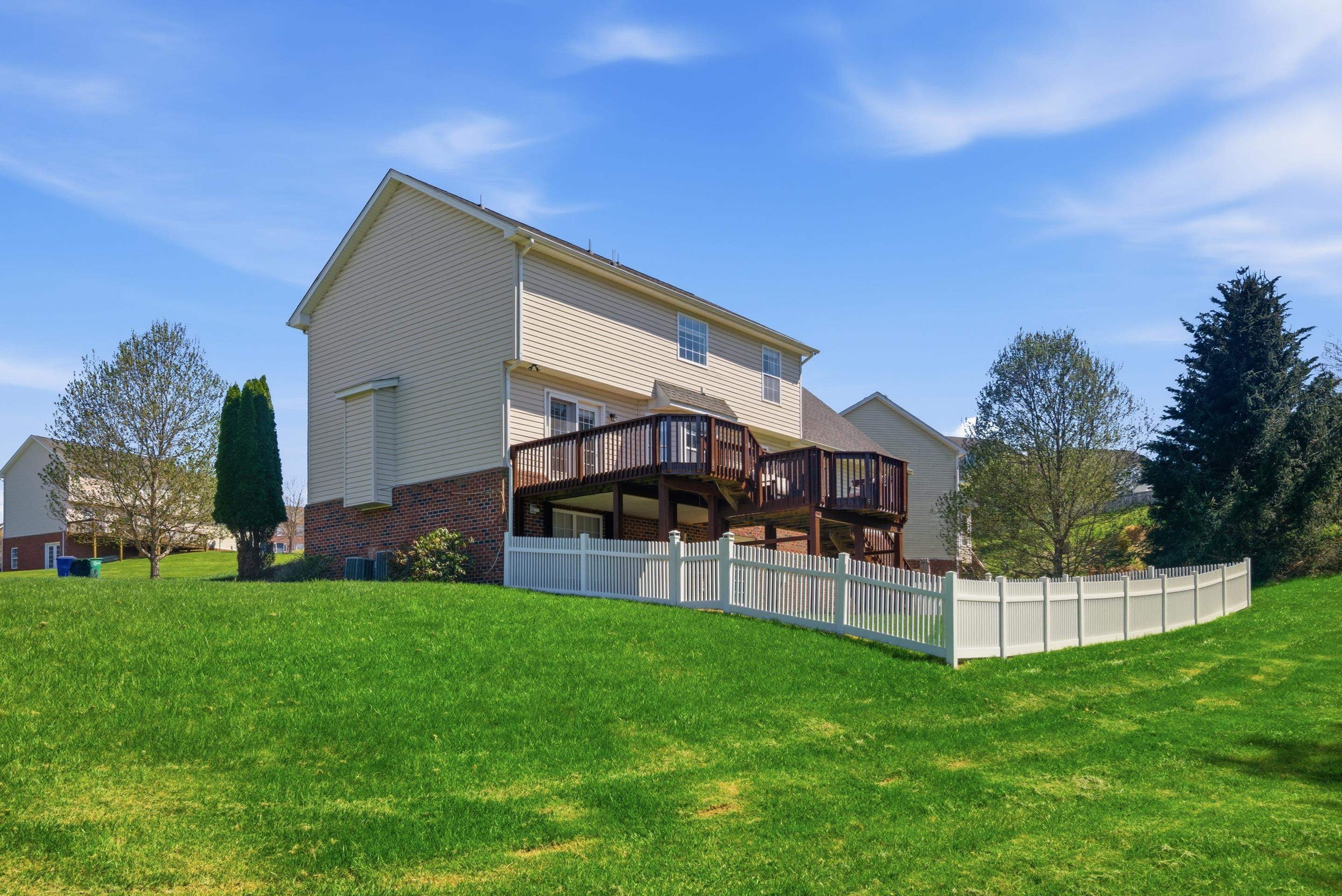 5 King Charles Court NW Christiansburg VA 24073