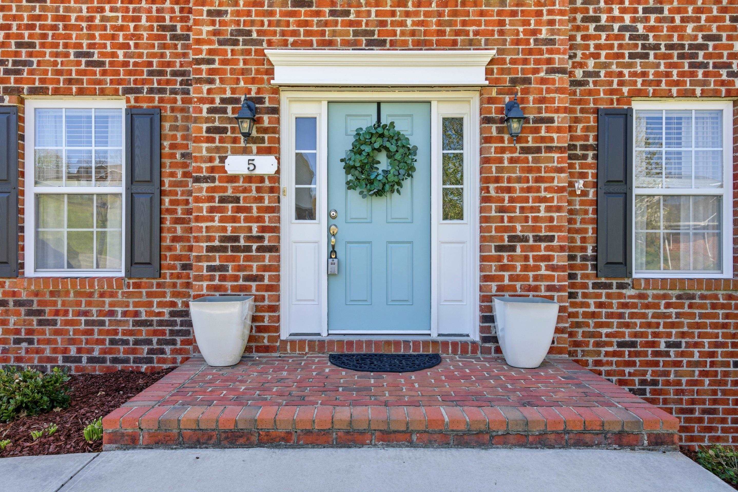 5 King Charles Court NW Christiansburg VA 24073