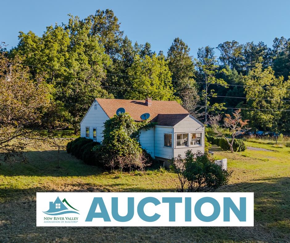 5502 Ridgelea Road Roanoke VA 24018