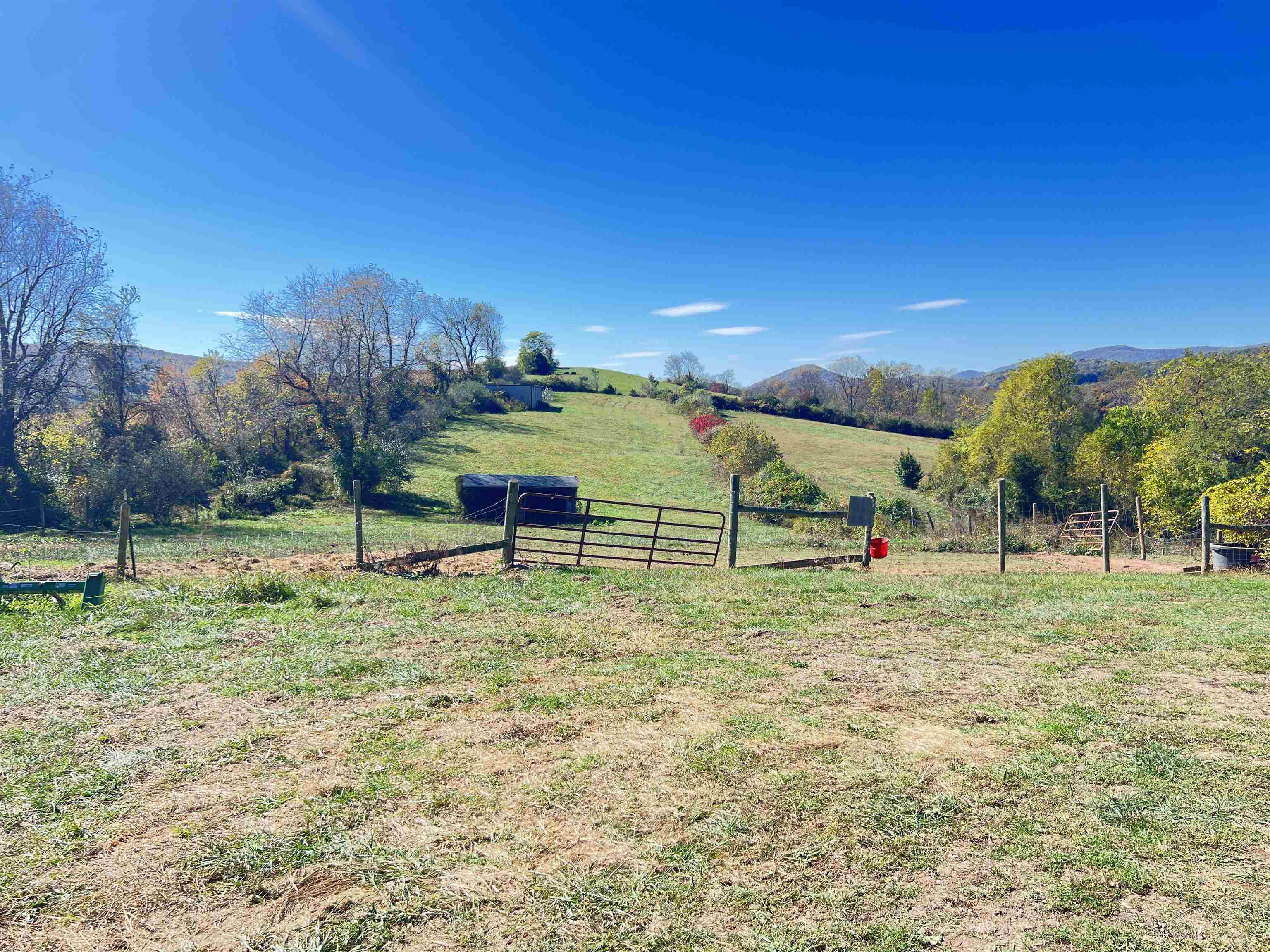2616 Pope Roads Ivanhoe VA 24350