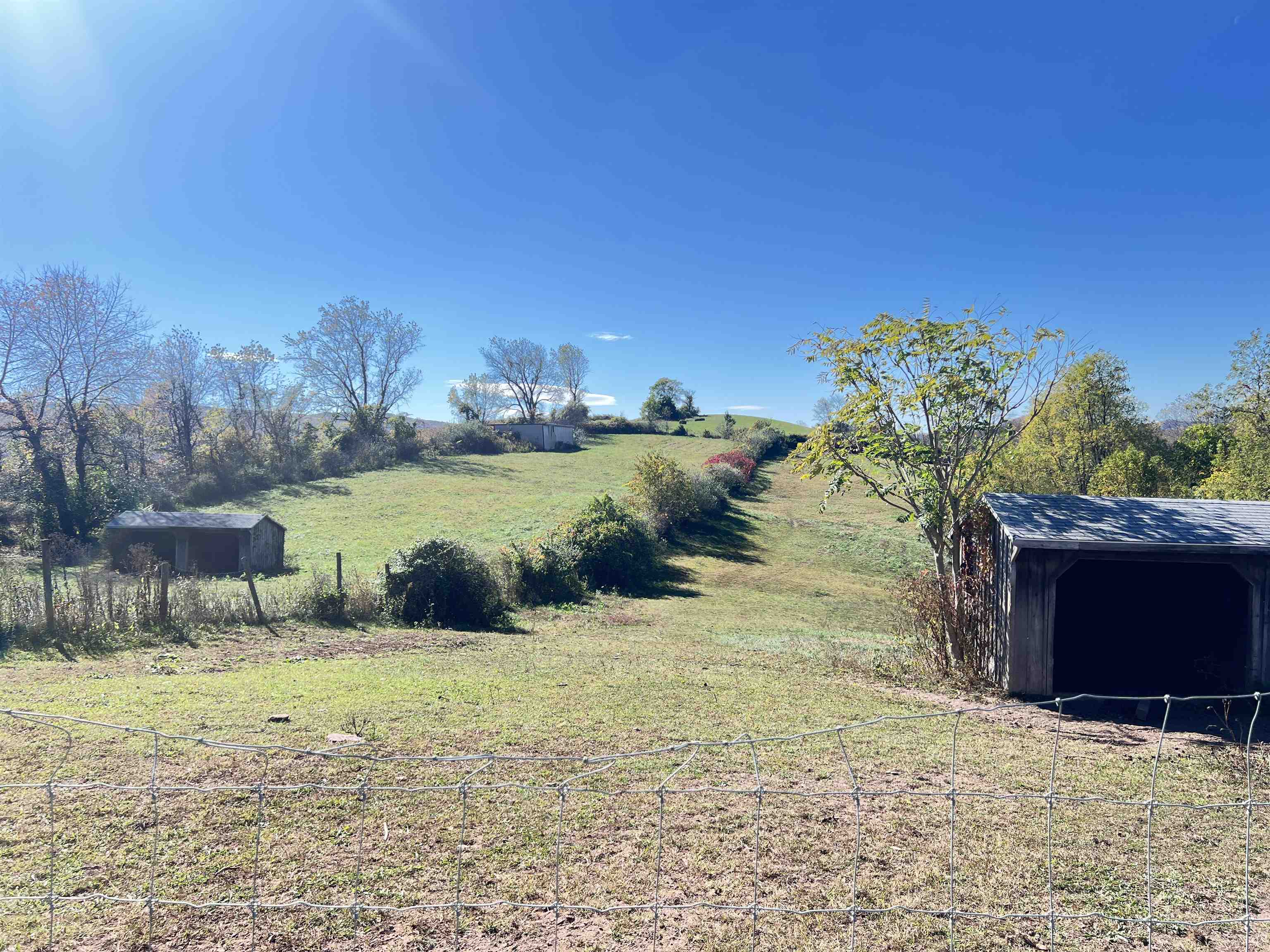 2616 Pope Roads Ivanhoe VA 24350