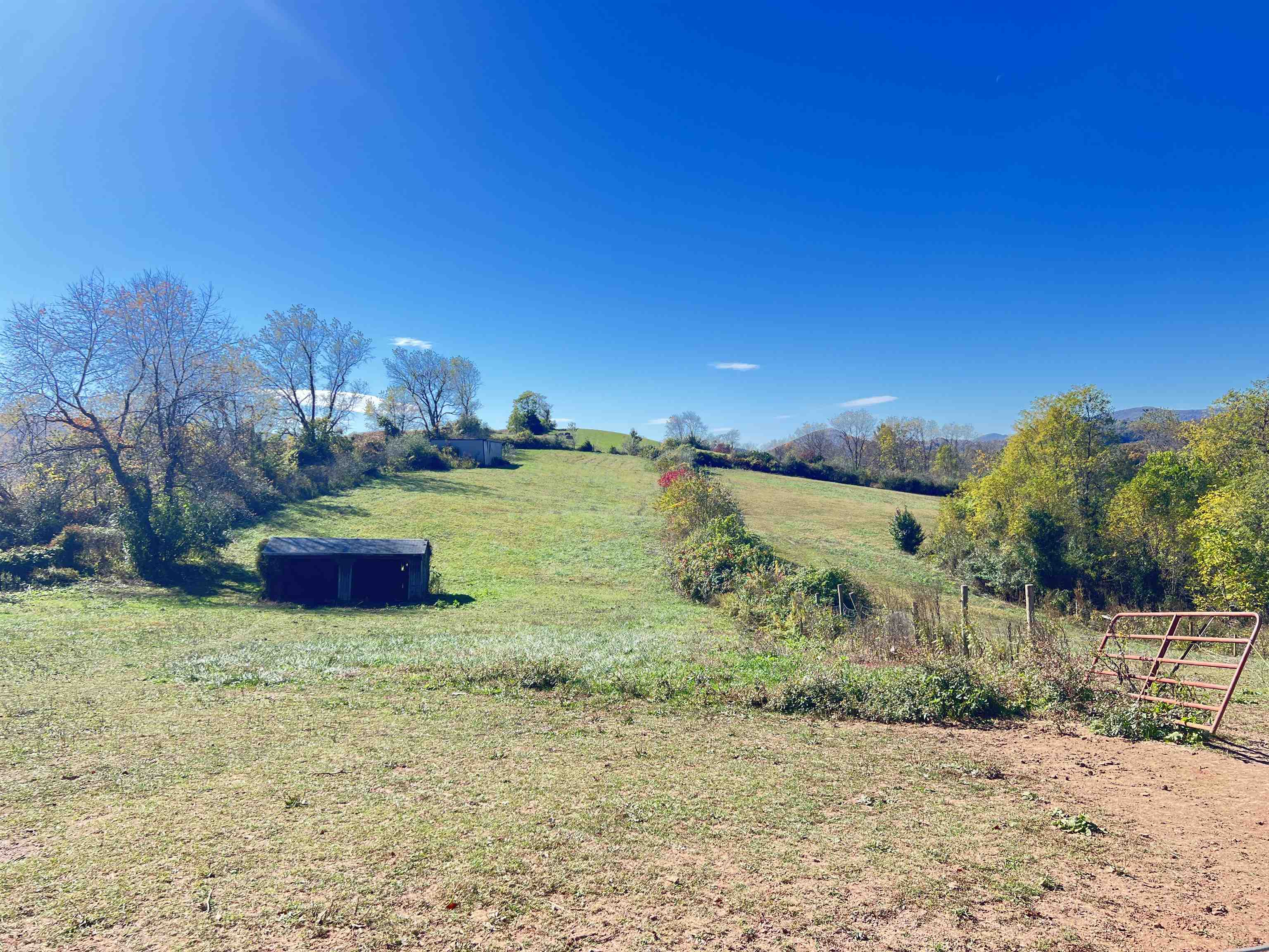 2616 Pope Roads Ivanhoe VA 24350