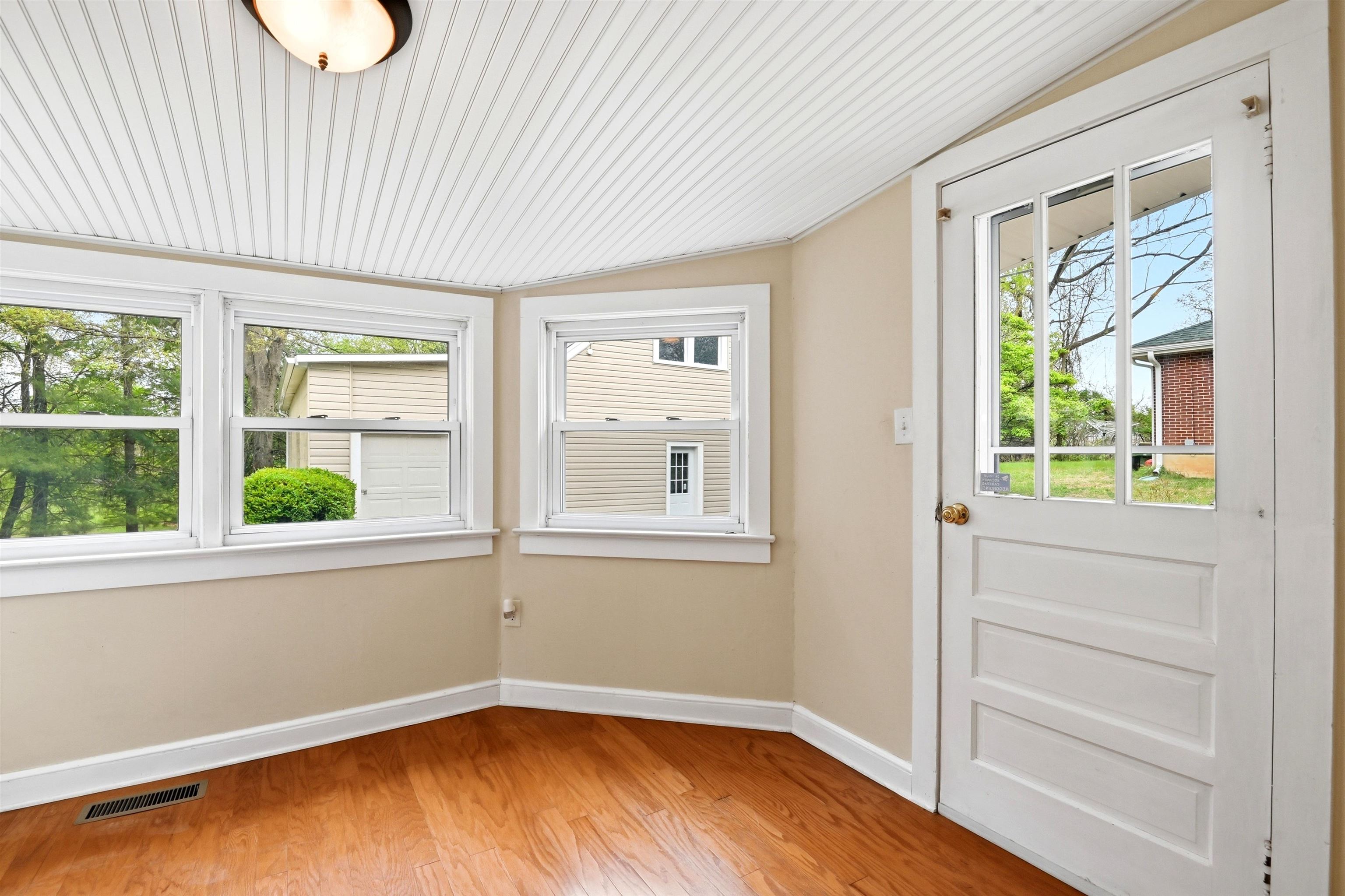 7449 Nicewander Way Fairlawn VA 24141
