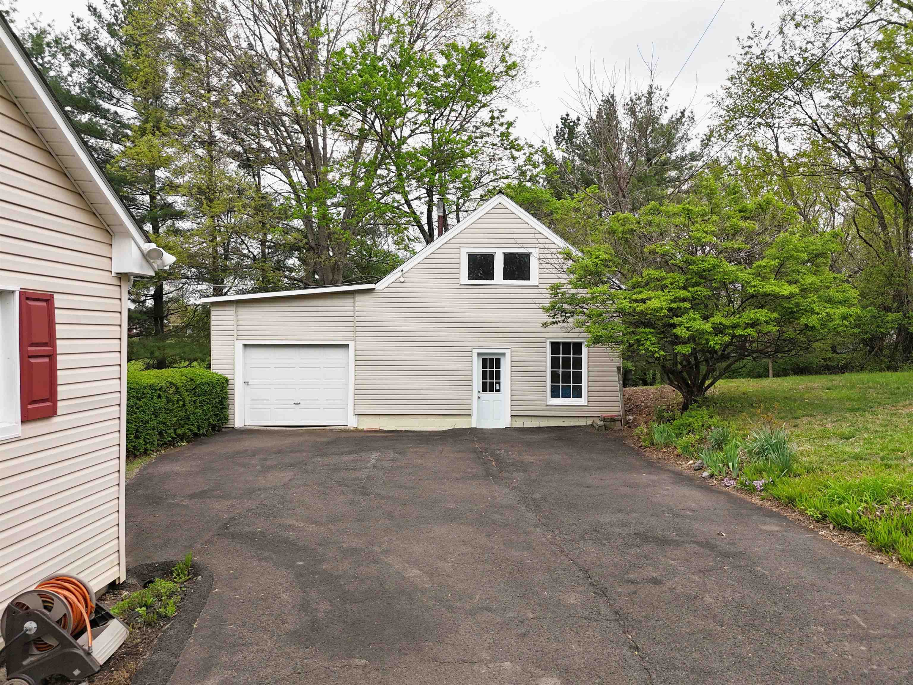 7449 Nicewander Way Fairlawn VA 24141
