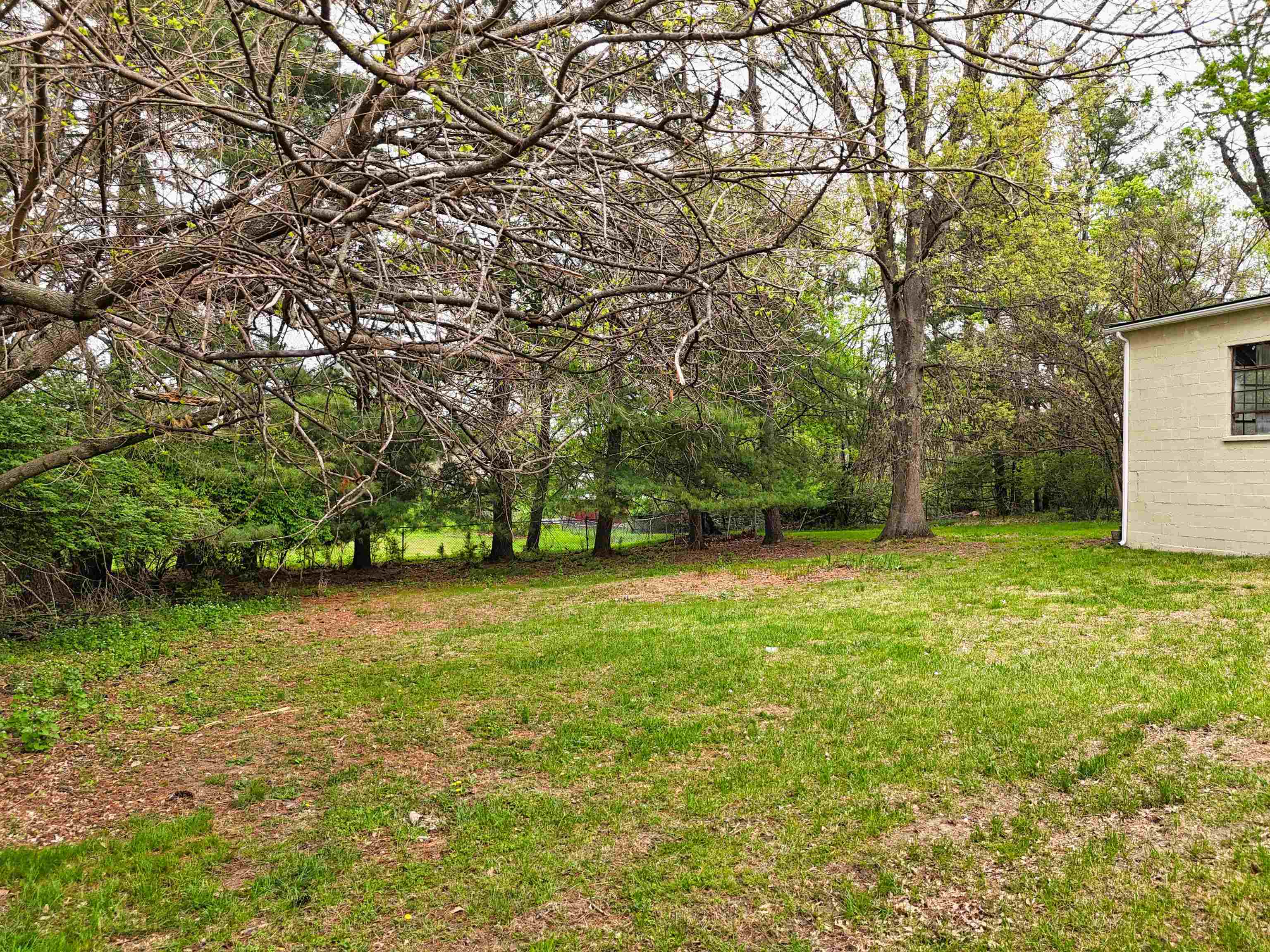 7449 Nicewander Way Fairlawn VA 24141