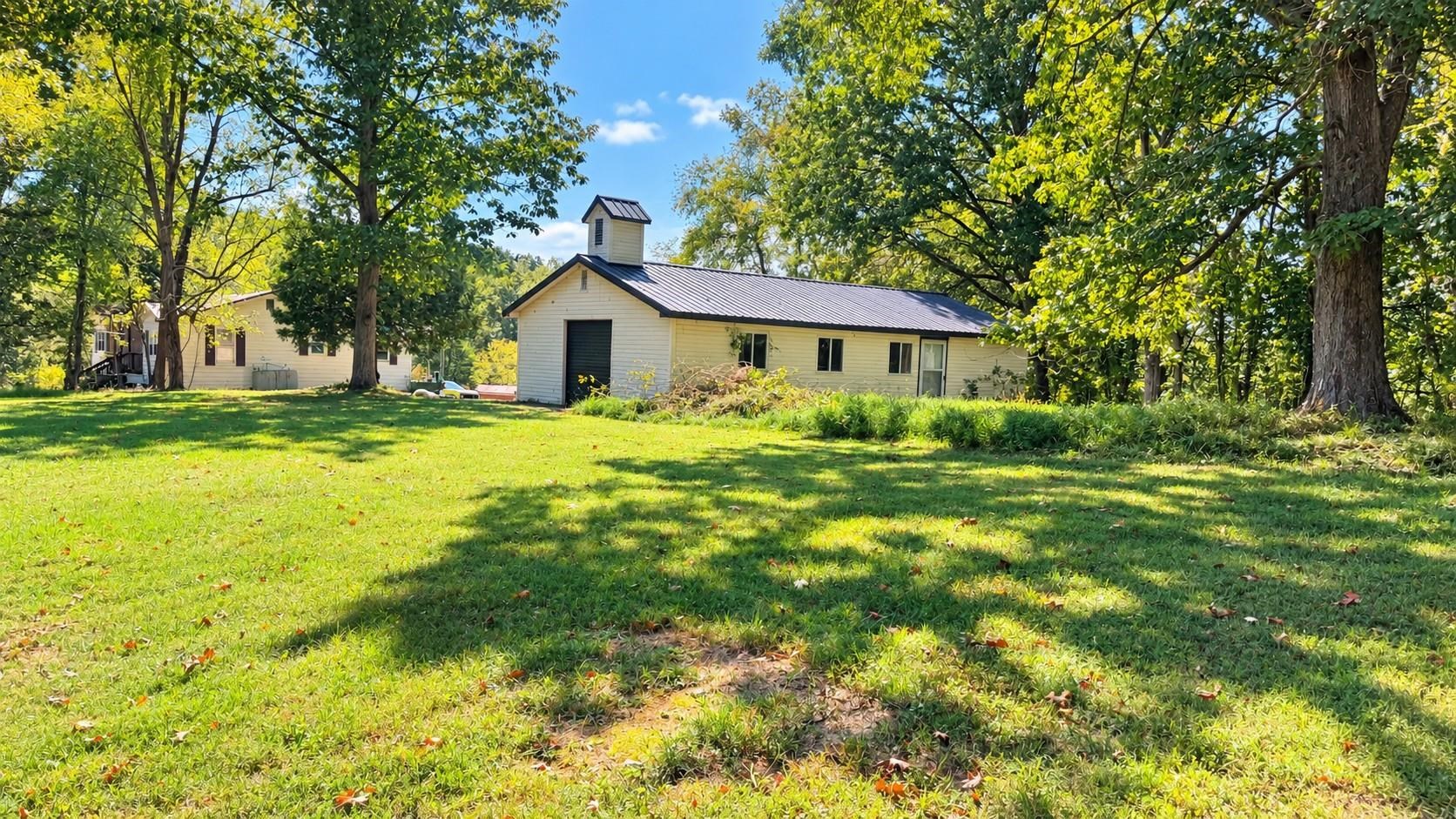 150 Camp Meeting Road E Pearisburg VA 24134