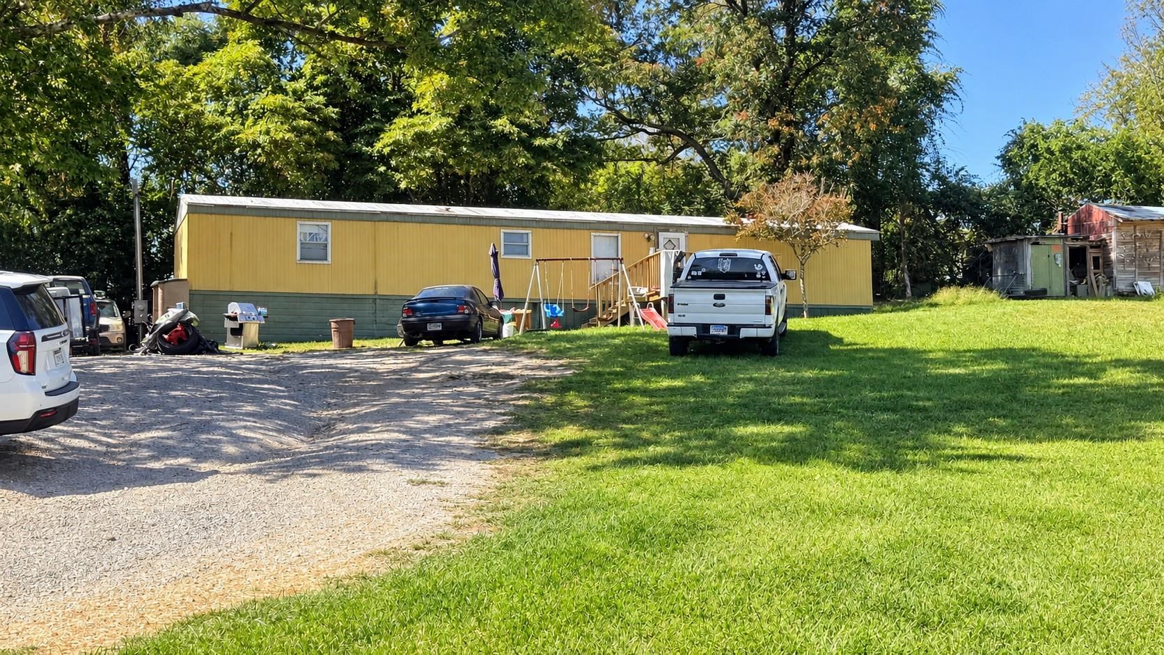 150 Camp Meeting Road E Pearisburg VA 24134