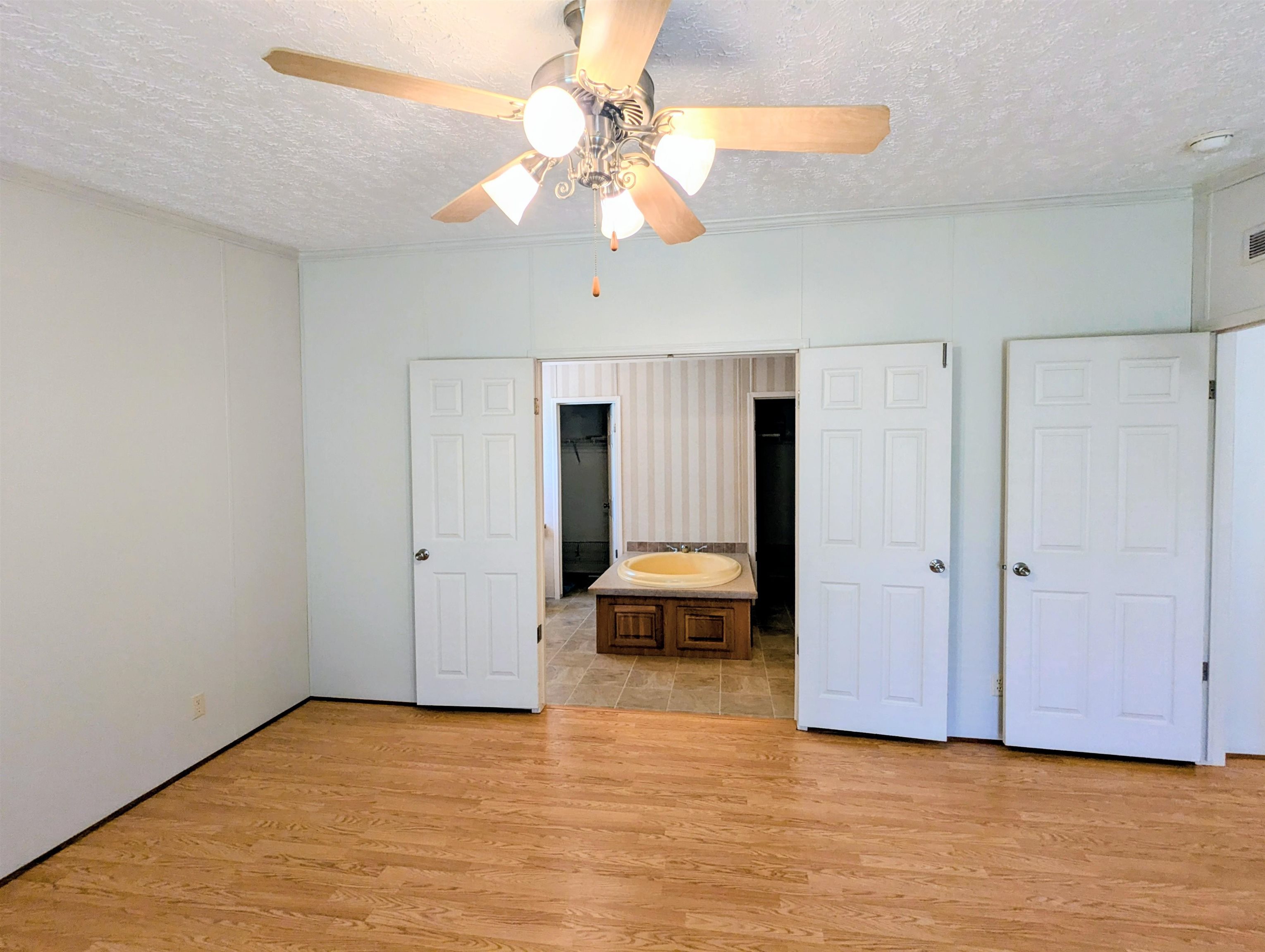 6272 Indian Valley Road Willis VA 24380